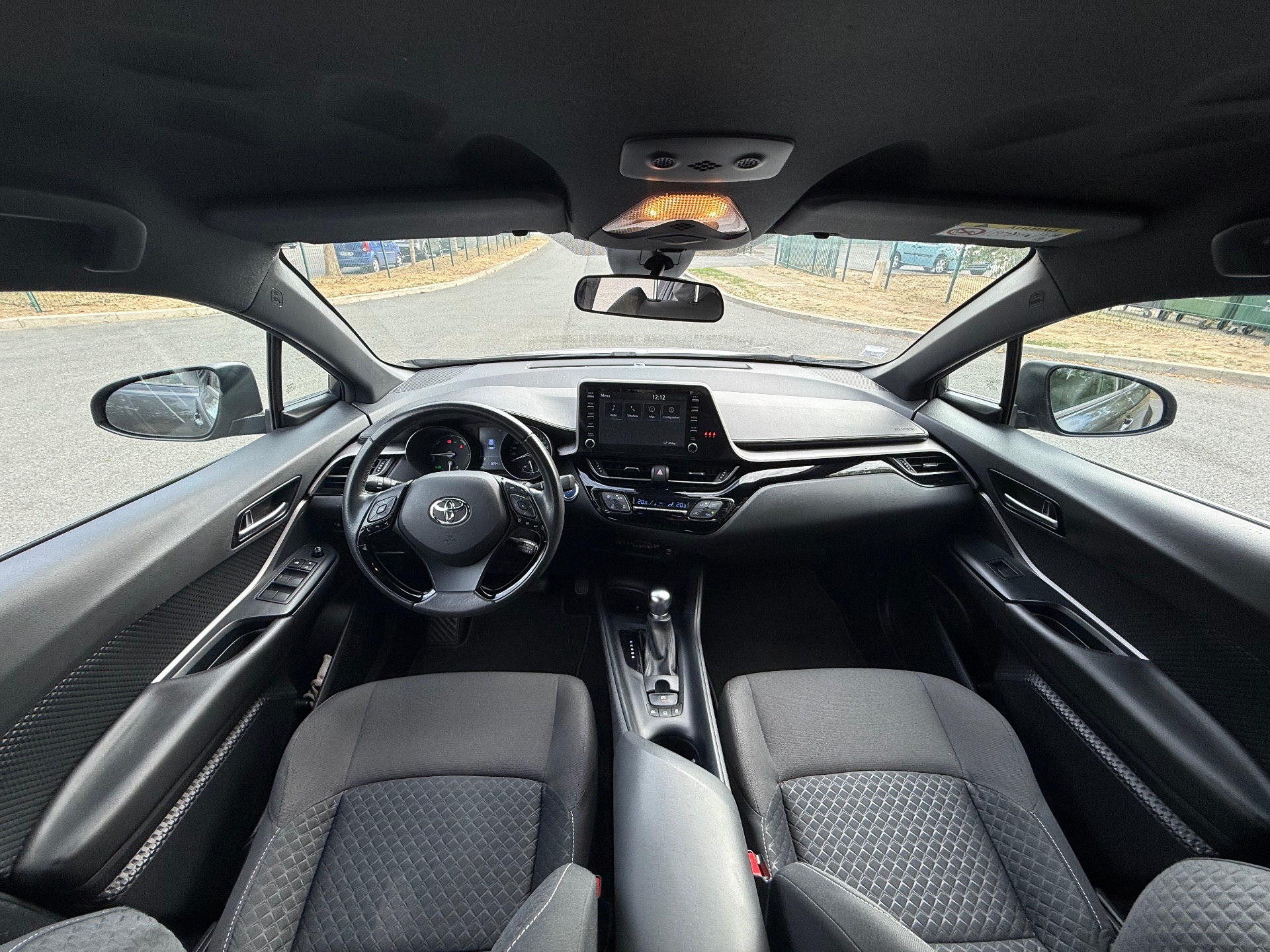 Toyota C-HR 1.8i 122ch Dynamic