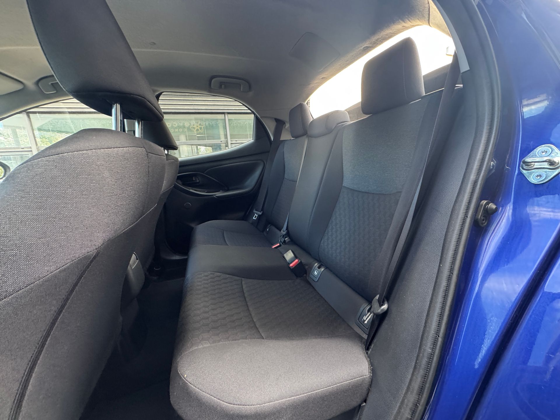 Toyota Yaris 1.5 VVTI 12V 116 HSD Hybrid E-CVT 92ch DESIGN PACK