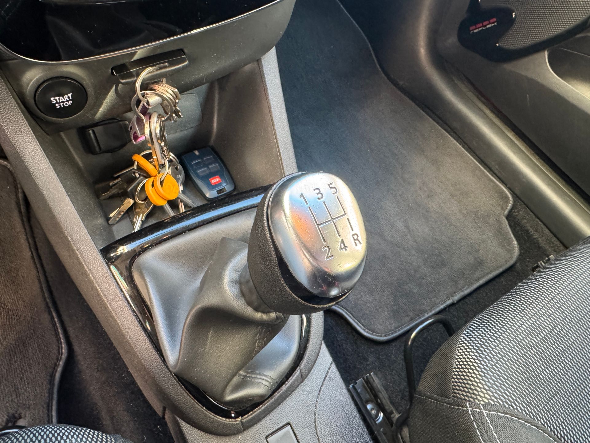 Renault Clio IV 0.9 TCE 90ch LIMITED