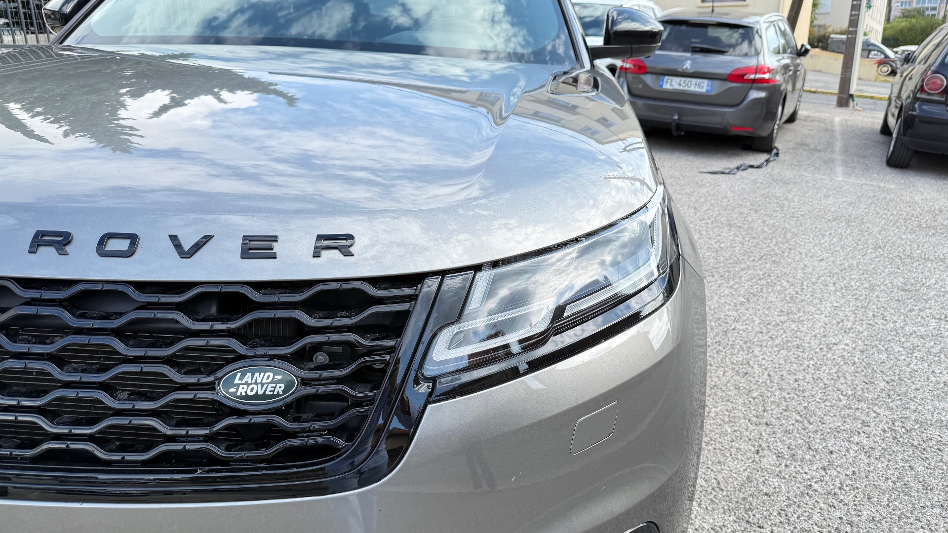 Land Rover Range Rover Velar 2.O SD4 240ch HSE R-DYNAMIC