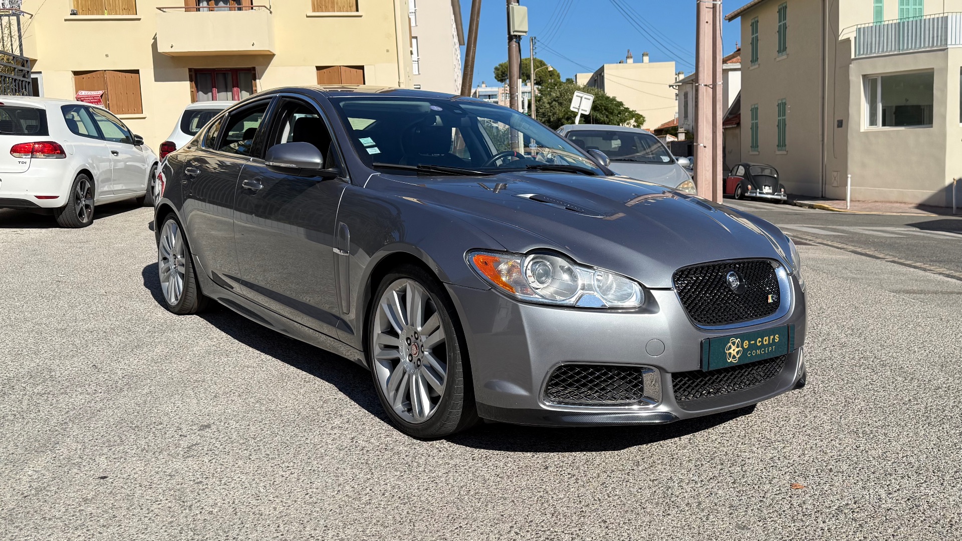 Jaguar XF 5.0 V8 510ch R SUPERCHARGED