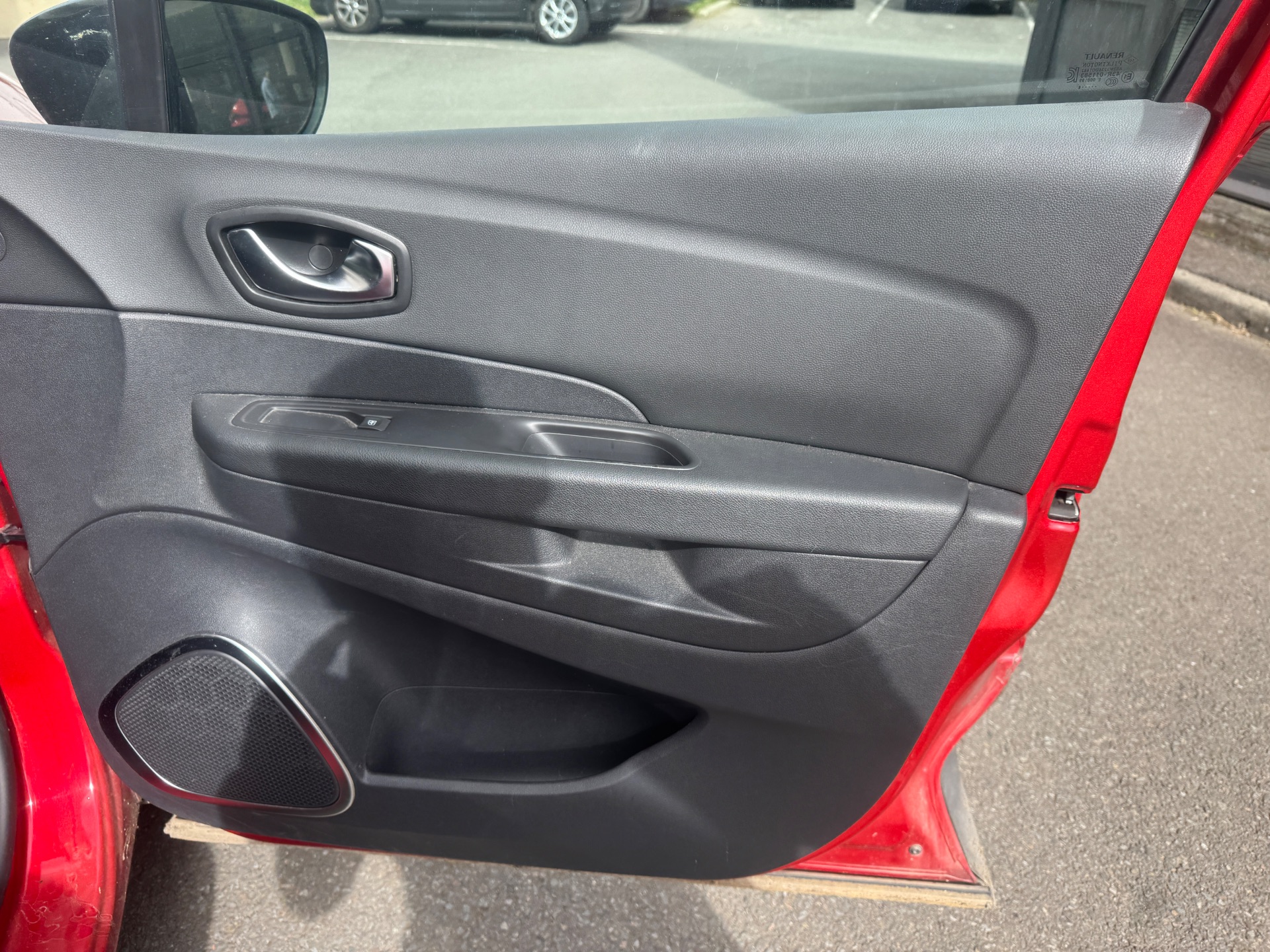 Renault Captur 1.5 DCI 110ch INTENSE