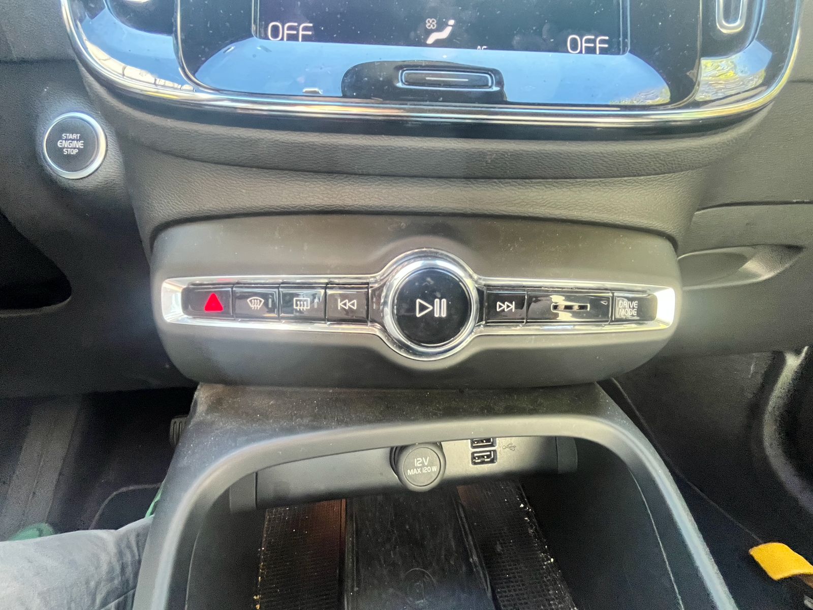 Volvo XC40 T5 Recharge 262ch R DESIGN