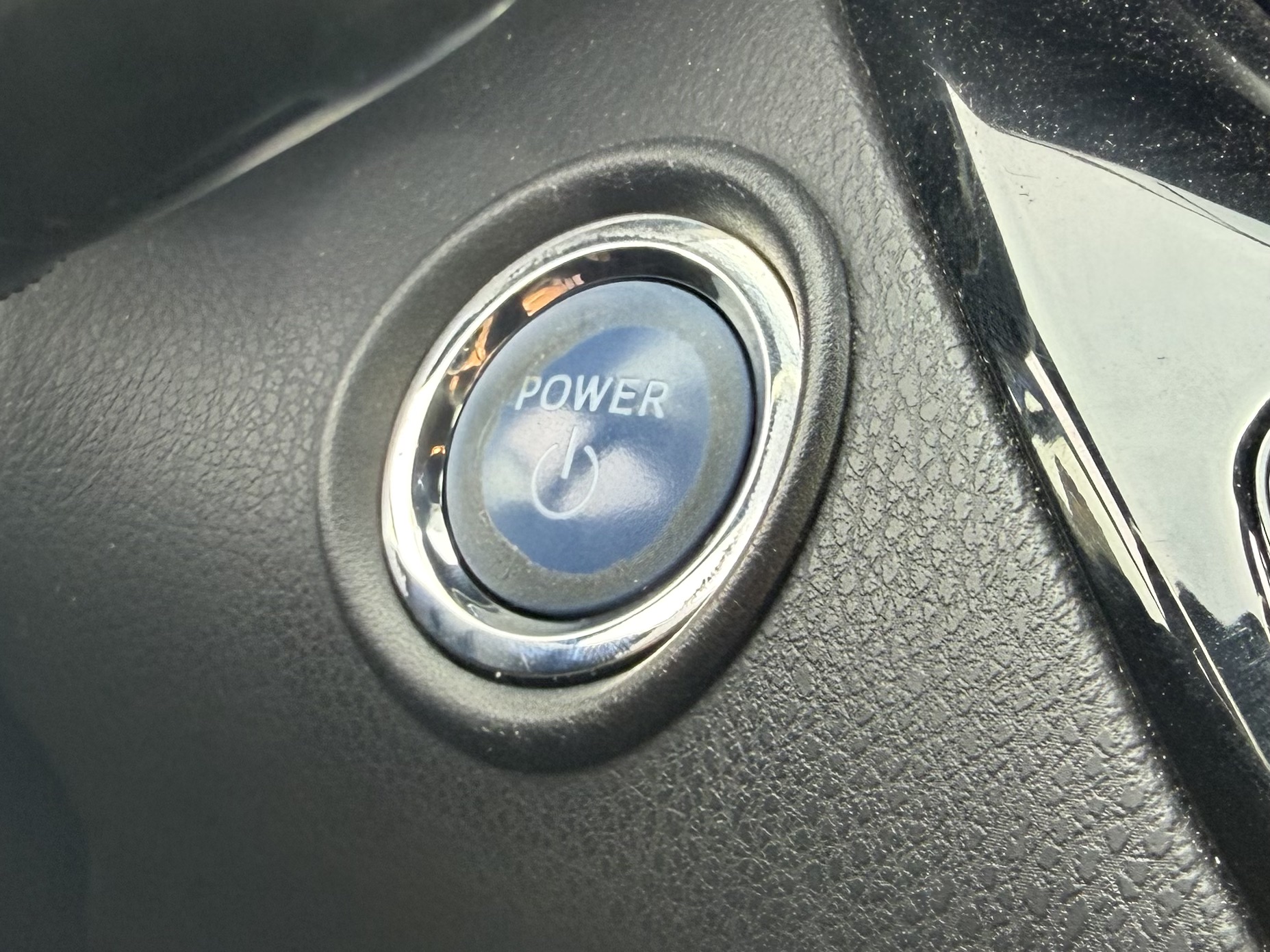 Toyota C-HR HYBRID