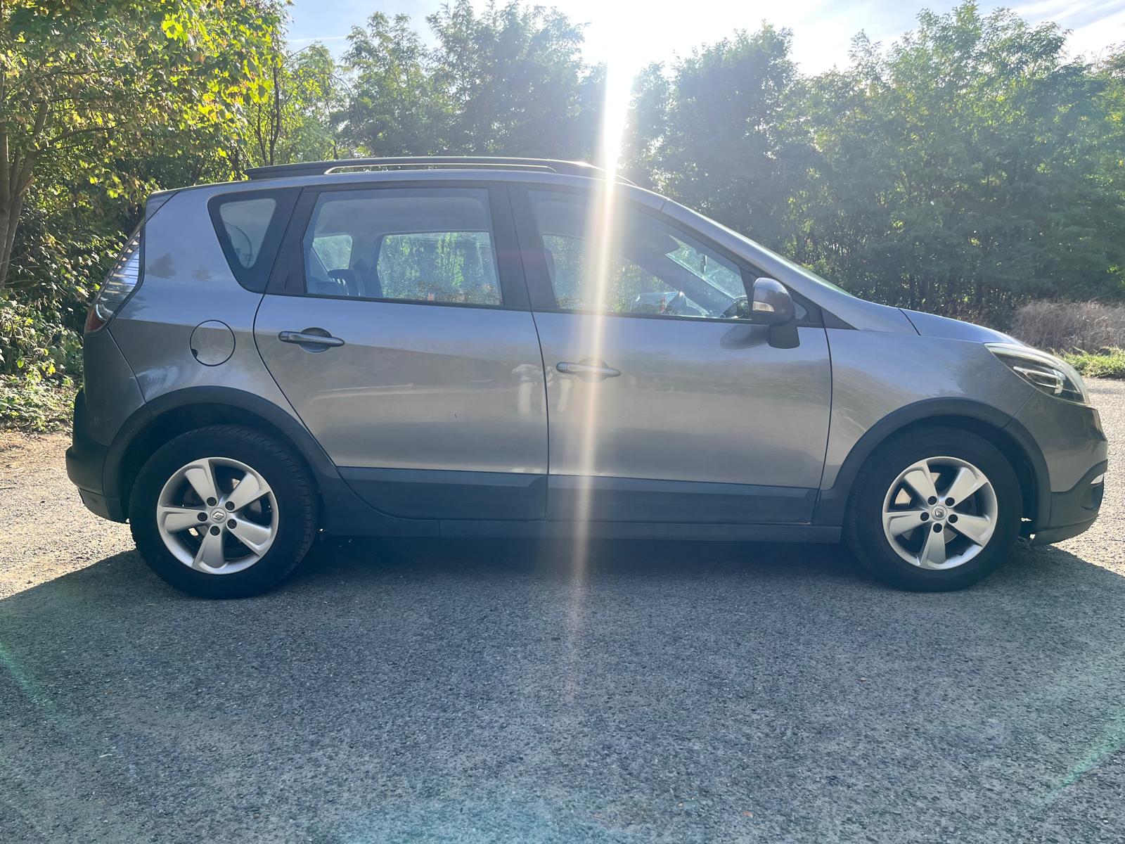 Renault Scenic Xmod 1,5dci 110ch Zen