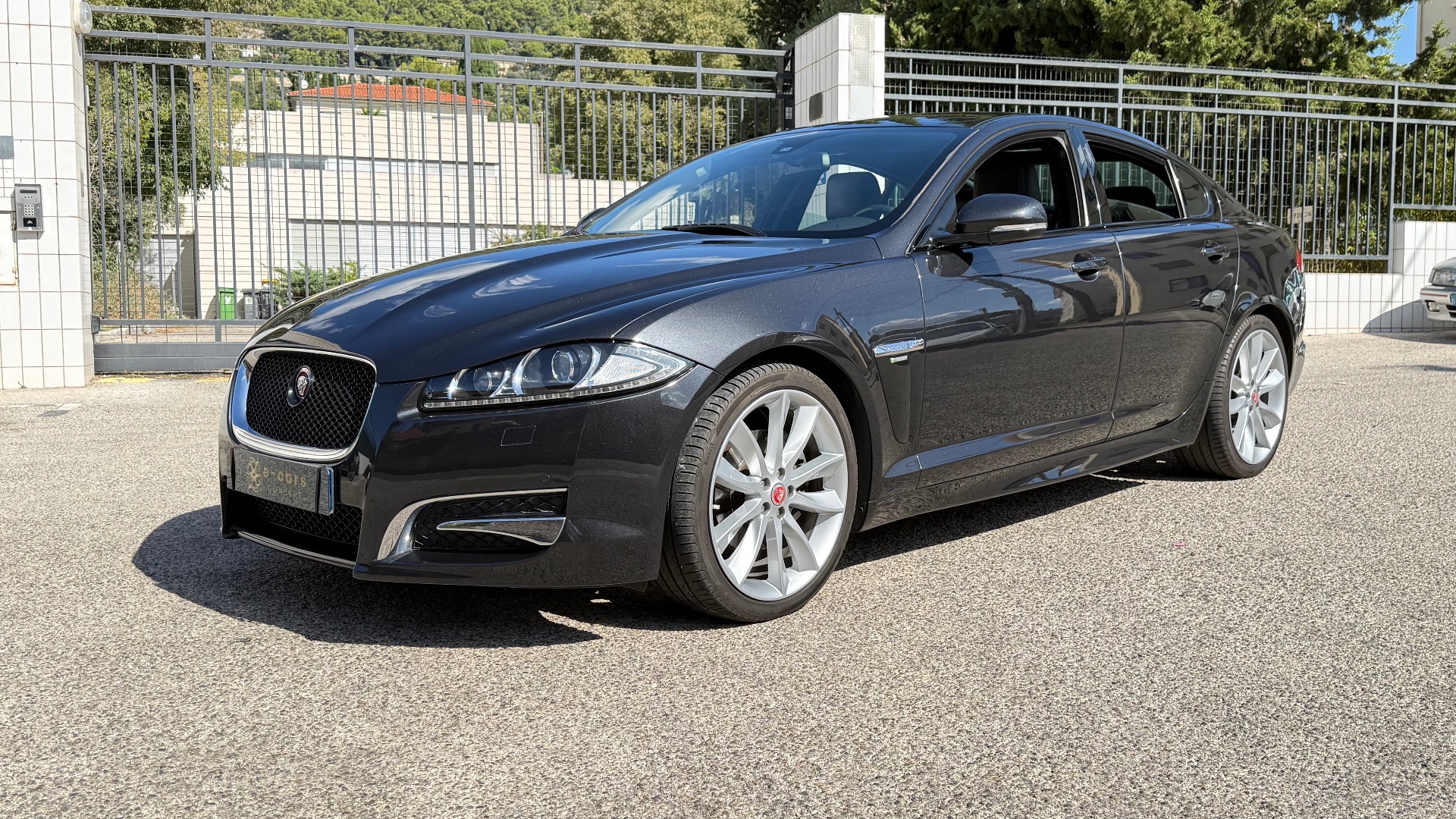 Jaguar XF 3.0 V6 D 241ch R-Sport