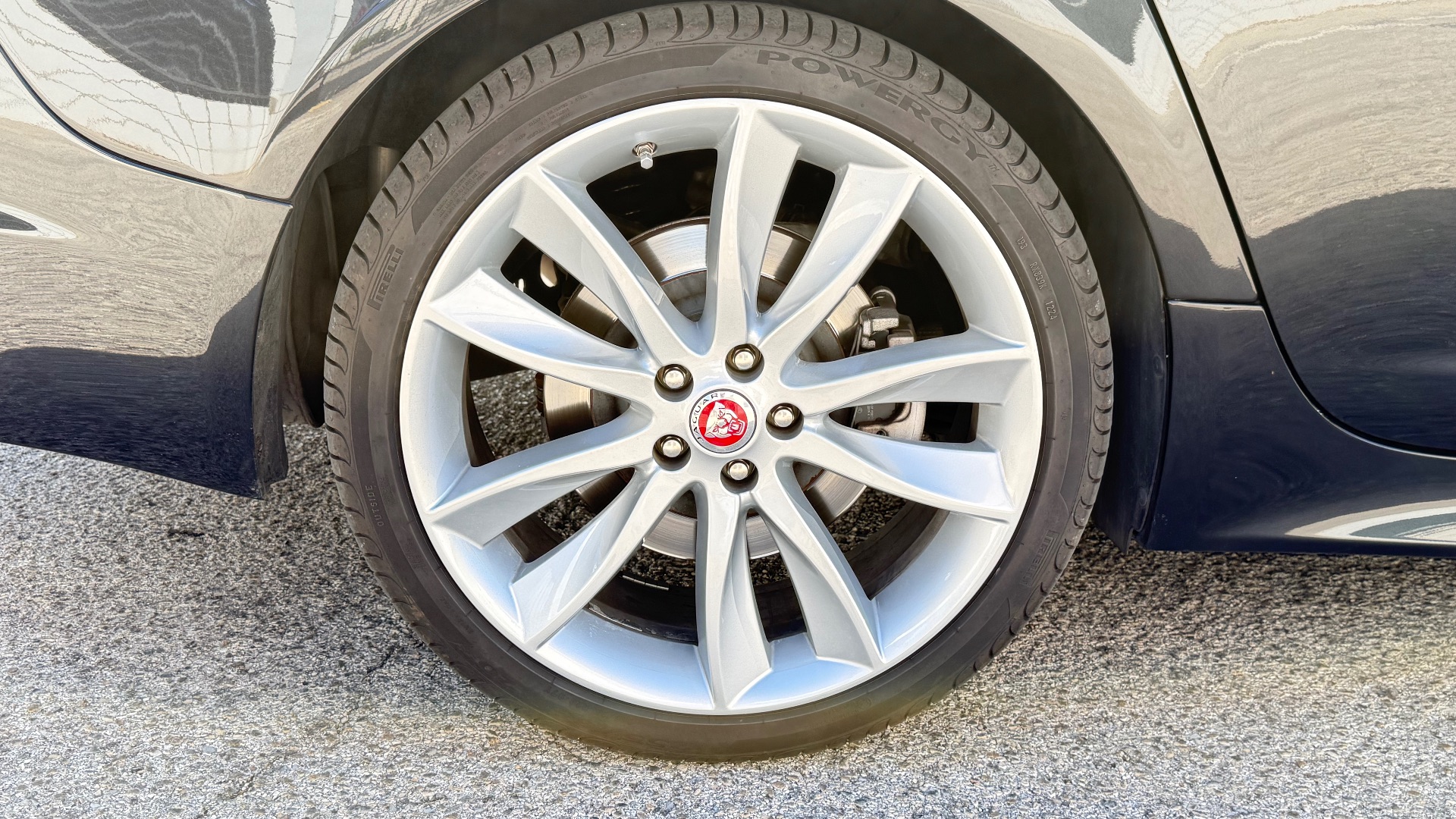 Jaguar XF 3.0 V6 D 241ch R-Sport