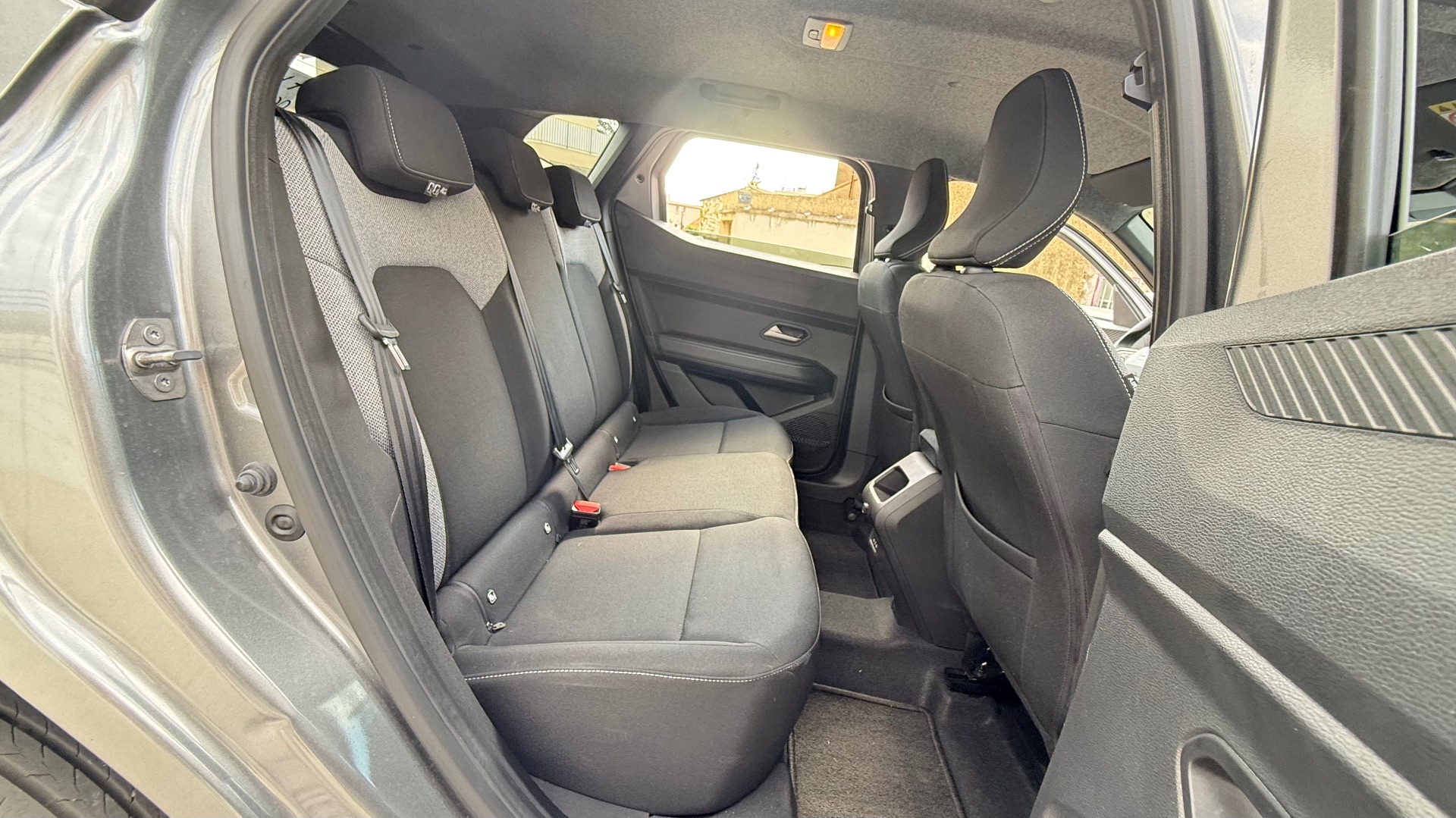 Dacia Duster 1.6 HYBRID 140ch Journey