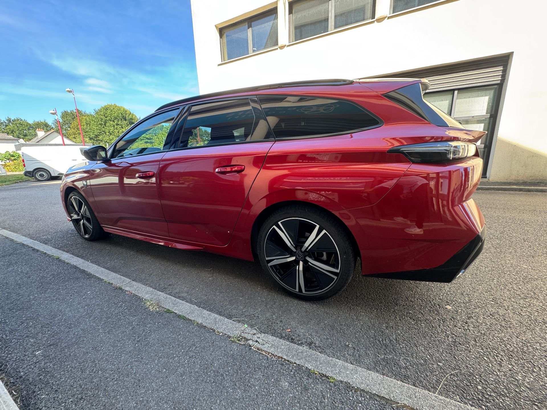 Peugeot 308 SW 1.2 HYBRID 136ch GT LINE