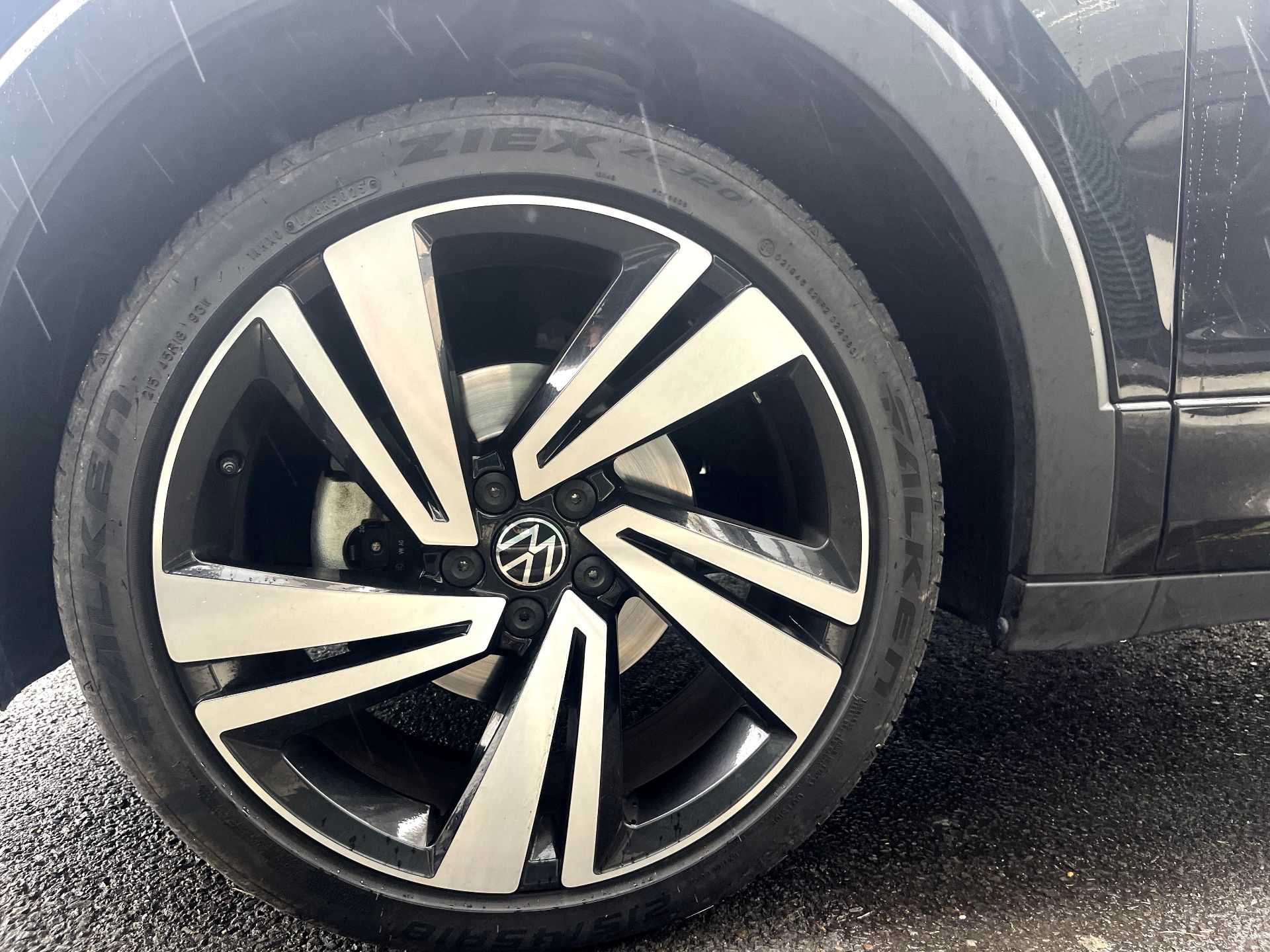 volkswagen T-Cross 110CH 110ch R-Line Tech