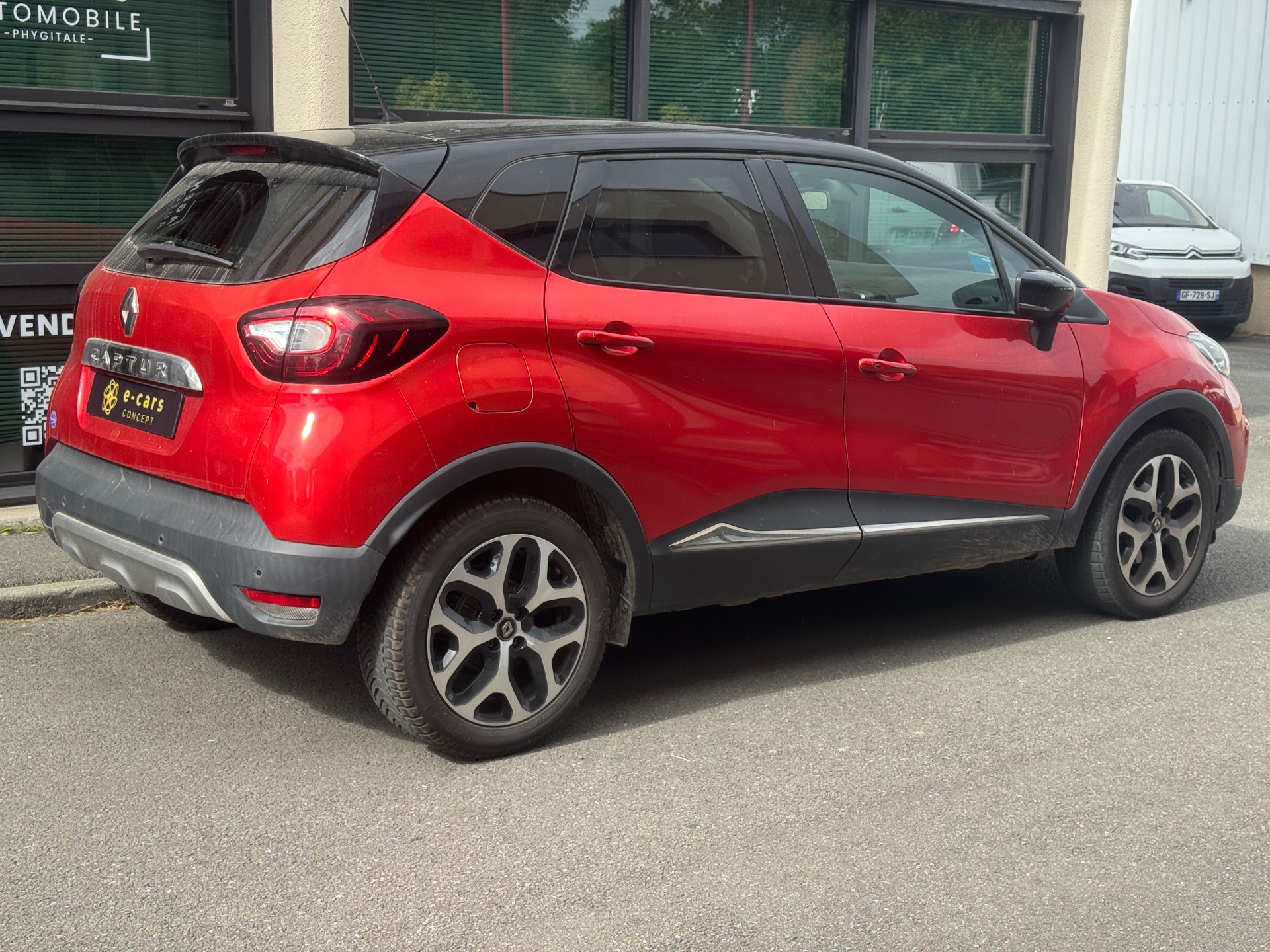 Renault Captur 1.5 DCI 110ch INTENSE