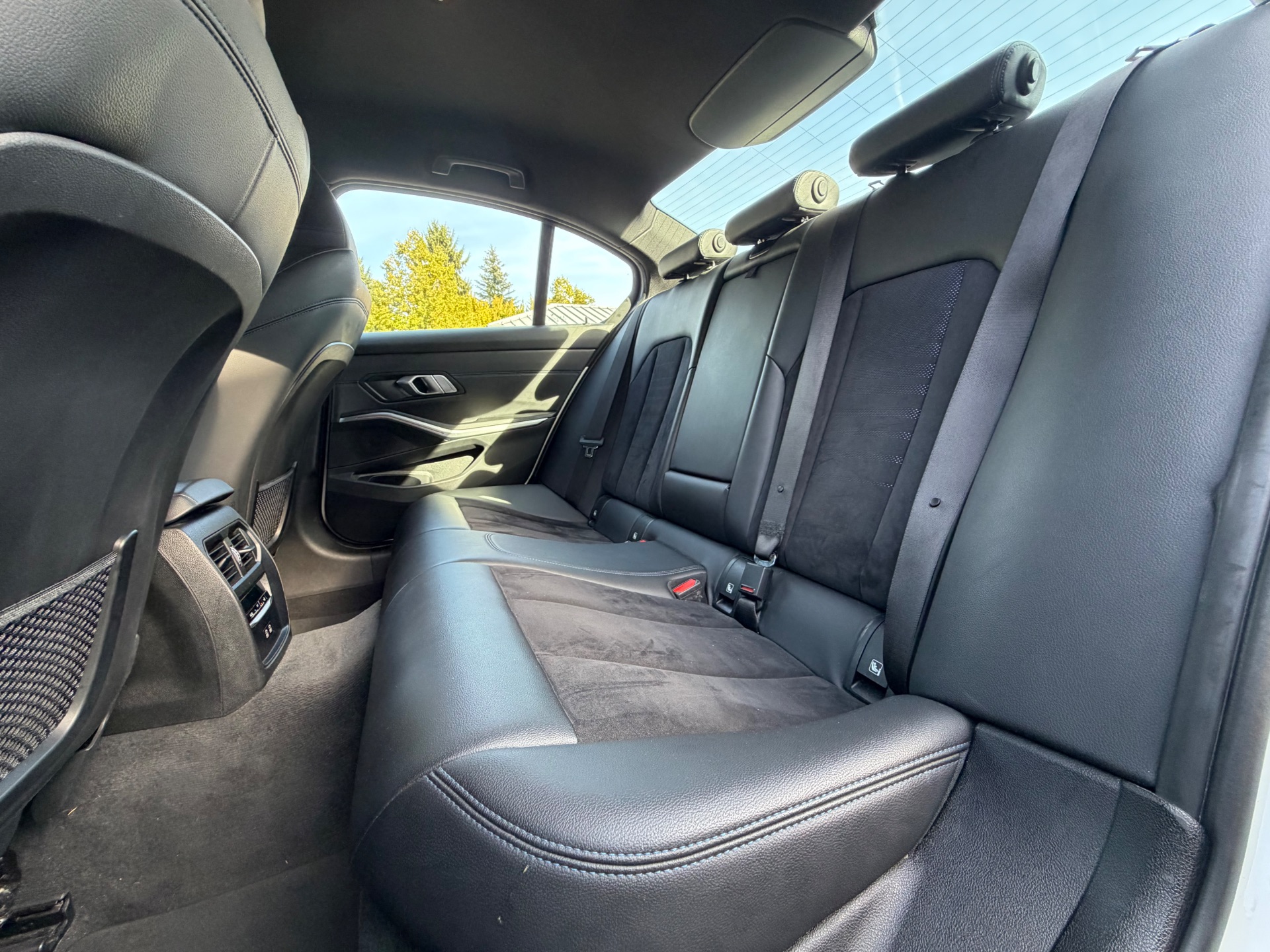 BMW Série 3 318i 2.0 i 16V Steptronic8 156ch M SPORT