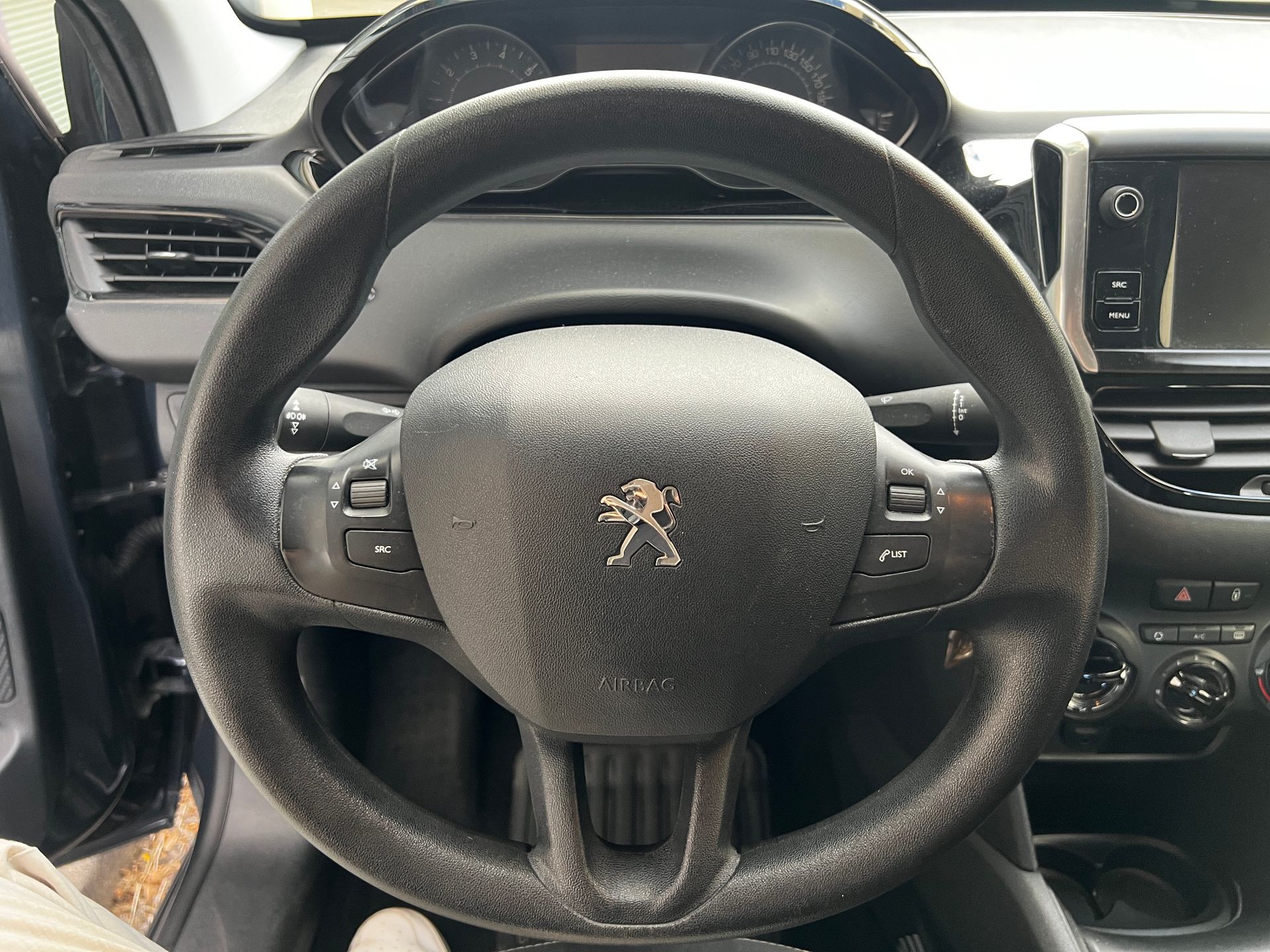Peugoet 208 1.2 Pure tech 82ch ACTIVE