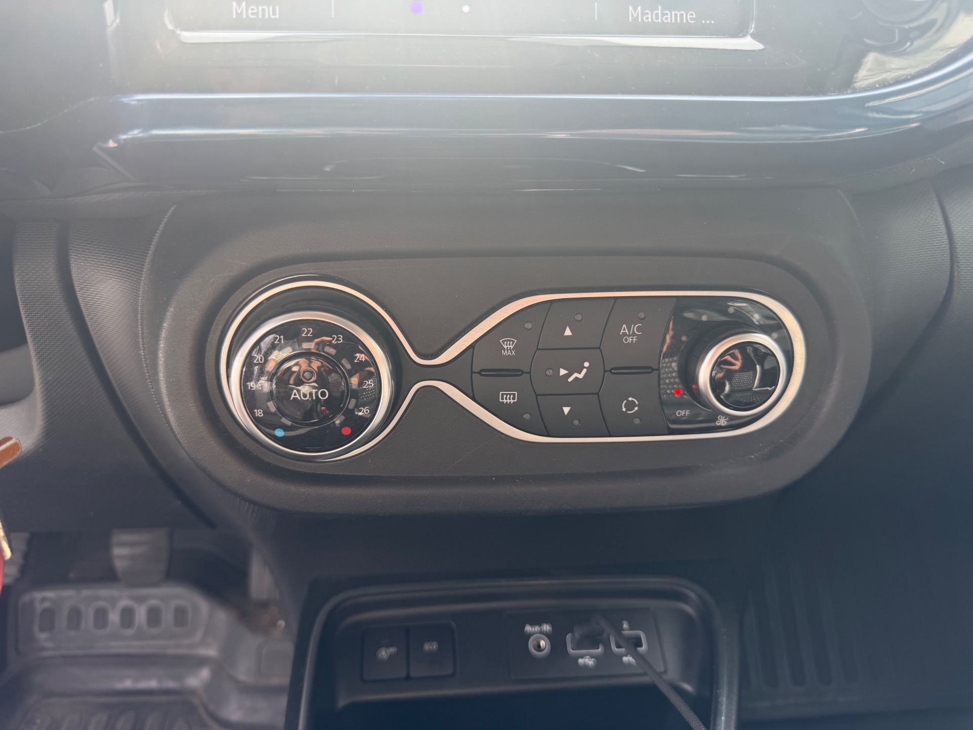 Renault Twingo 0.9 TCE 95ch SIGNATURE