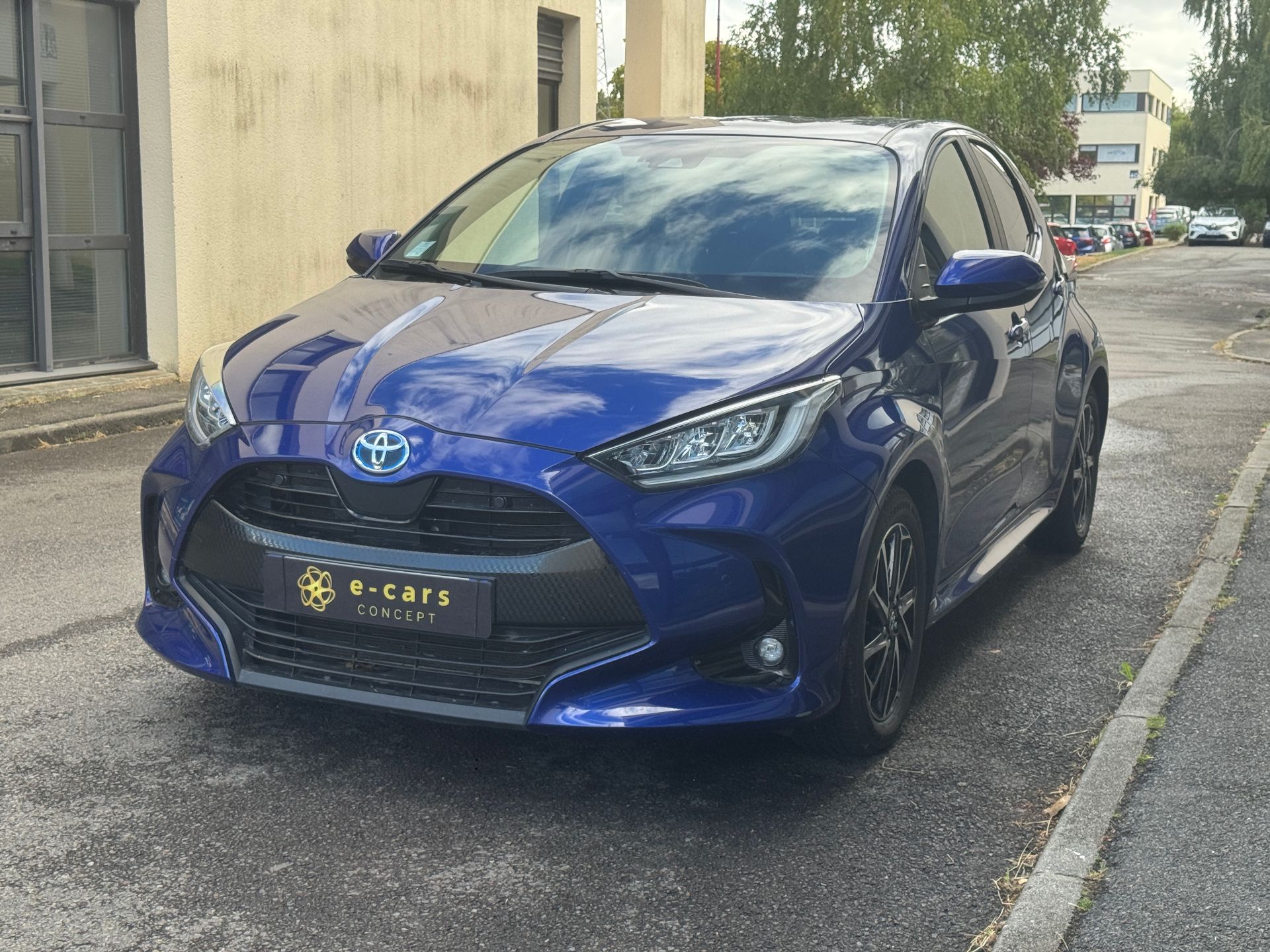Toyota Yaris 1.5 VVTI 12V 116 HSD Hybrid E-CVT 92ch DESIGN PACK