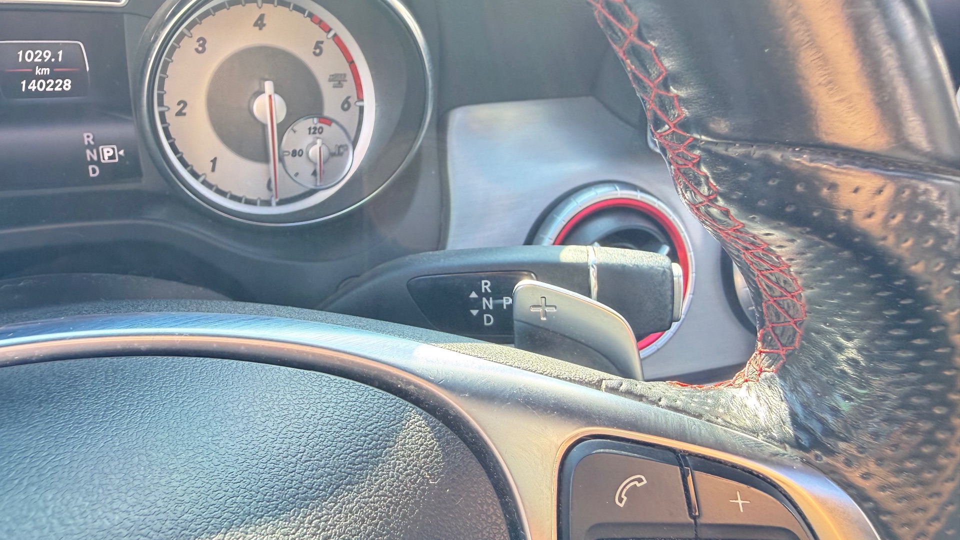 Mercedes-Benz CLA SHOOTING BREAK 220 2.2 CDI 177ch AMG-Line