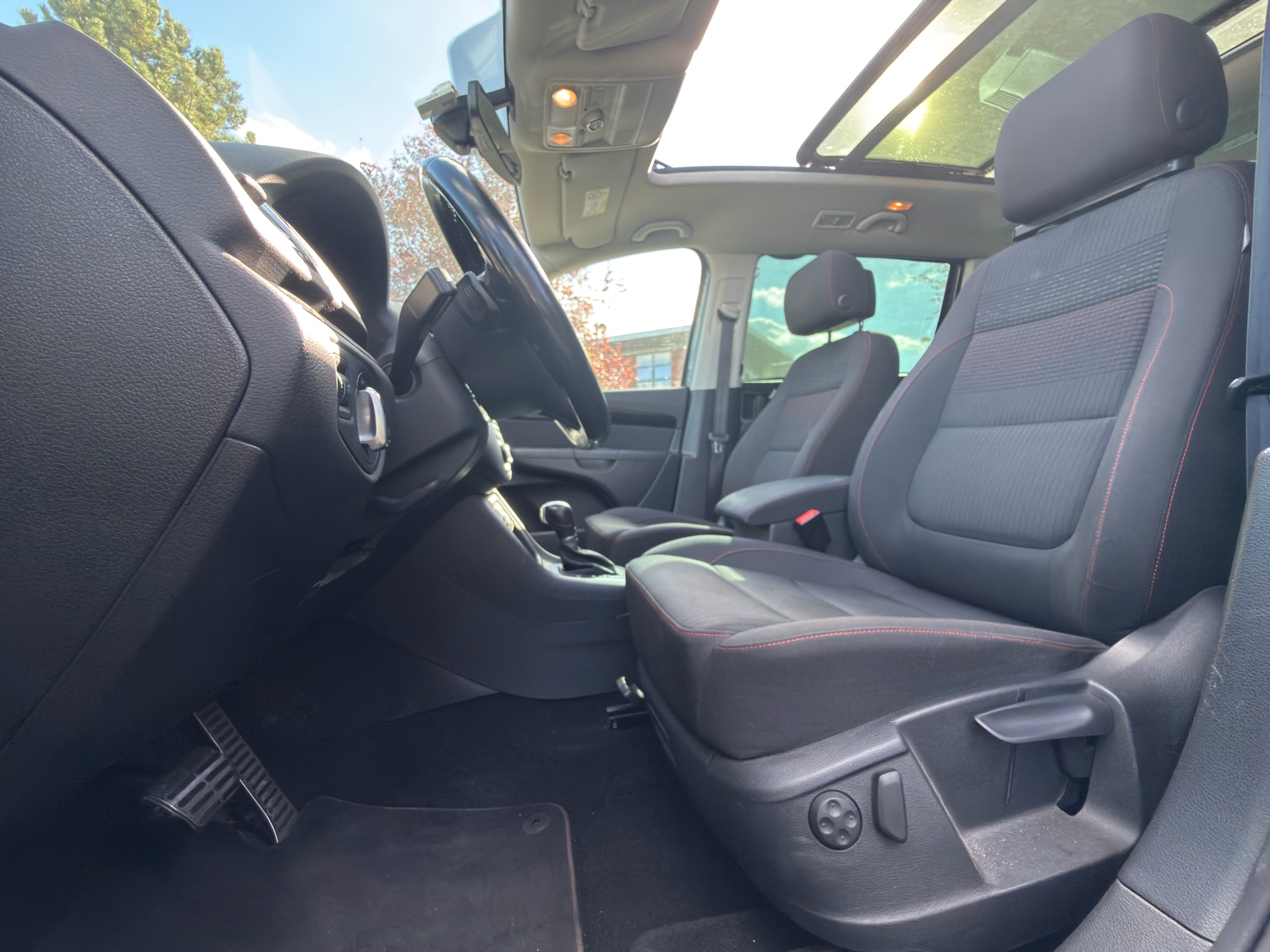 Volkswagen Sharan 2.0 TDI 16V BMT DSG6 150 cv Boîte auto
