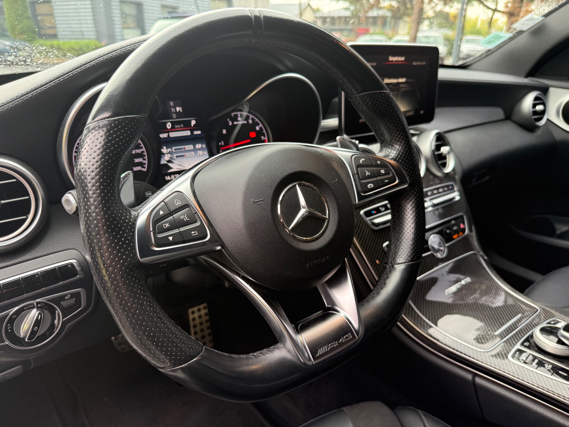 Mercedes-Benz Classe C 4.0 V8 476ch AMG