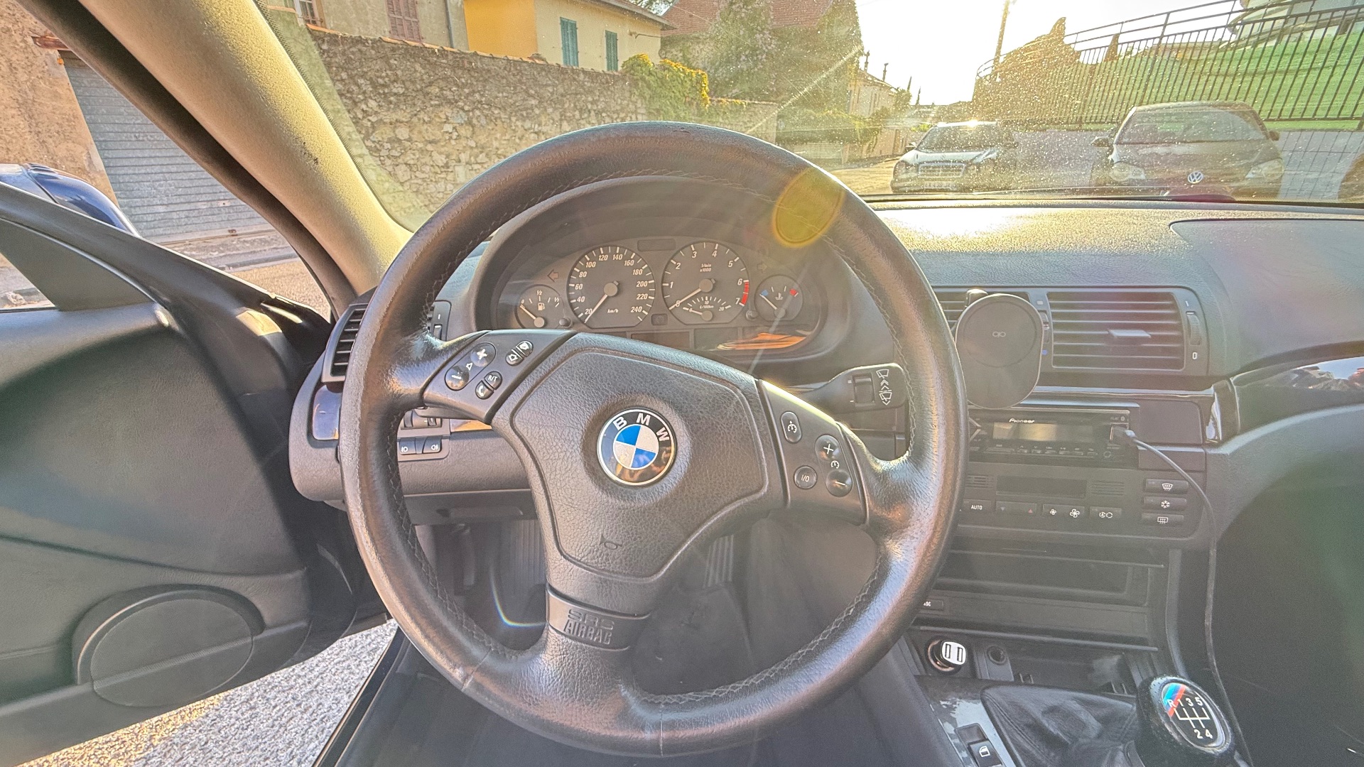 BMW Série 3 323Ci 2.5i L6 170ch PACK LUXE