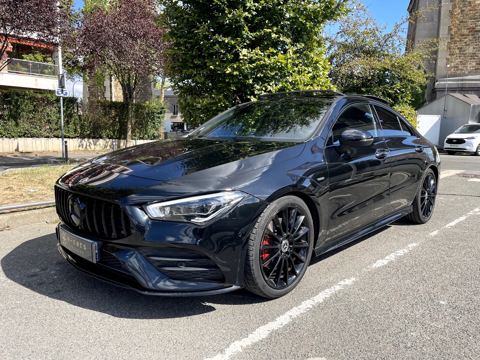 Mercedes-Benz CLA 200 1.3i 16V 7G-DCT 163ch AMG LINE
