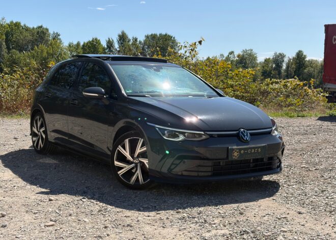 Volkswagen Golf 8 VIII 1,5tsi 150ch R line