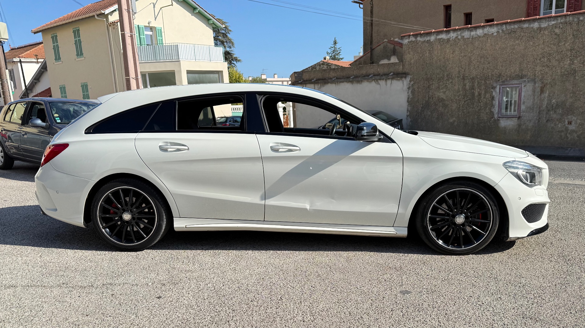 Mercedes-Benz CLA SHOOTING BREAK 220 2.2 CDI 177ch AMG-Line
