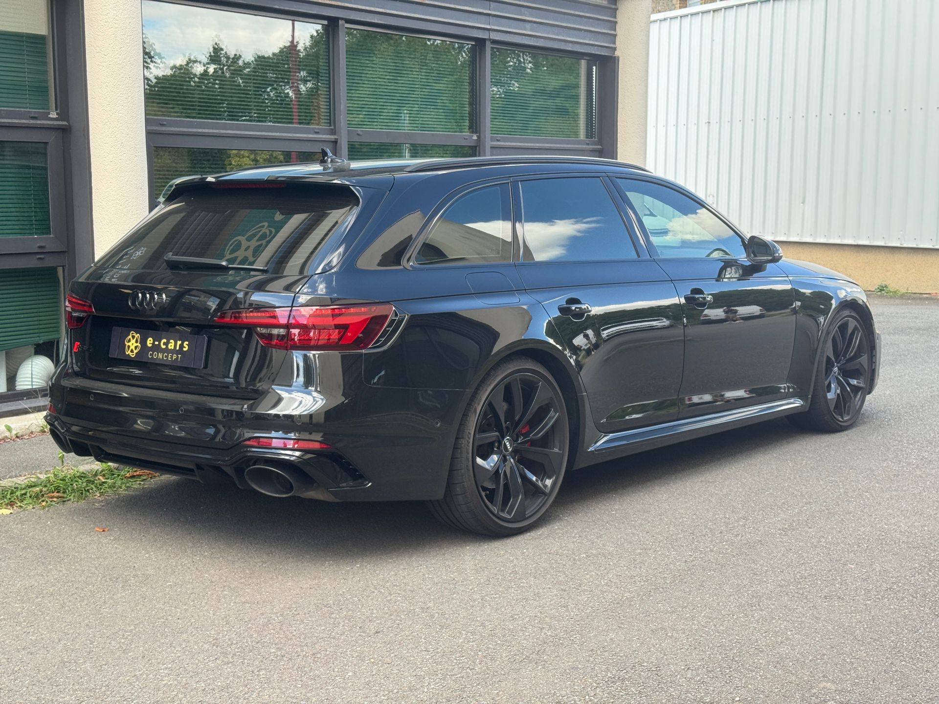 Audi RS4 V6 2.9 TFSI 450ch RS