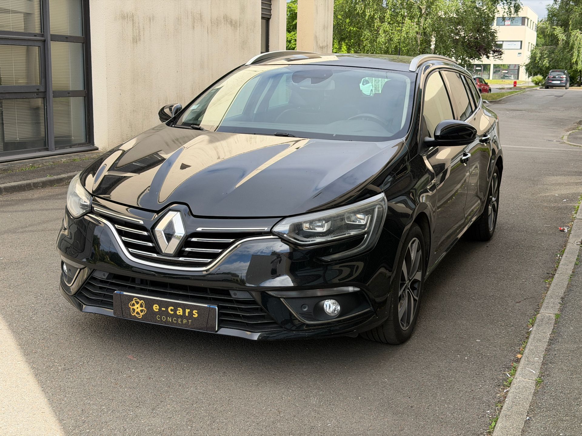 Renault Mégane “Intense Bose” – 8 490 € (Max 6890€)