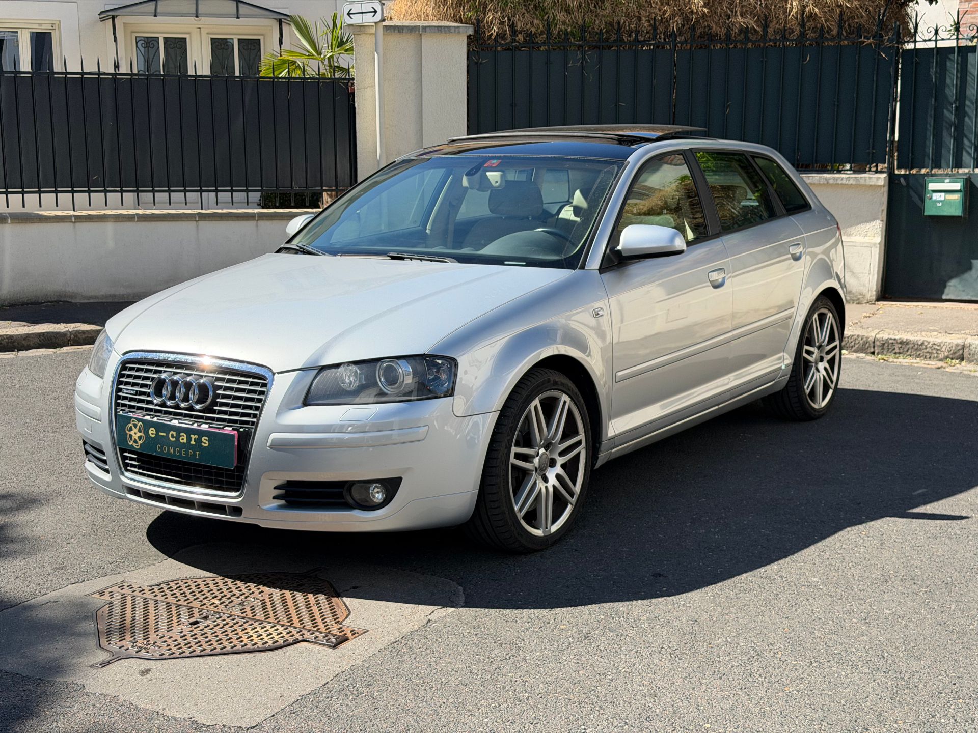Audi A3 3.2 V6 250ch ambition luxe