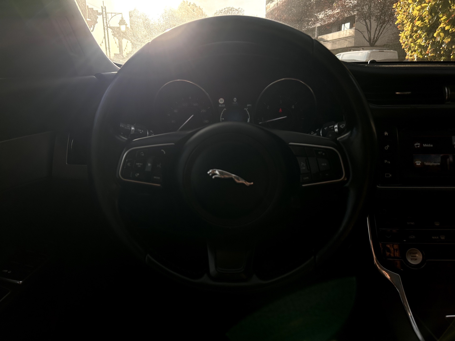 Jaguar XF 2.0 163ch performance buisness