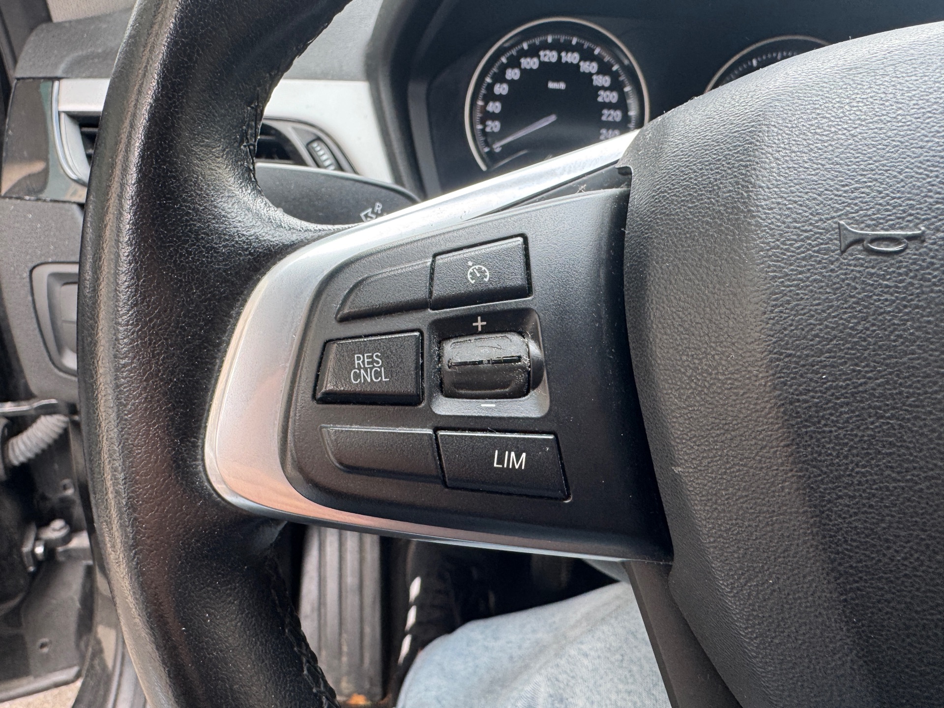 BMW X1 16d 116ch BUSNESS DESIGN