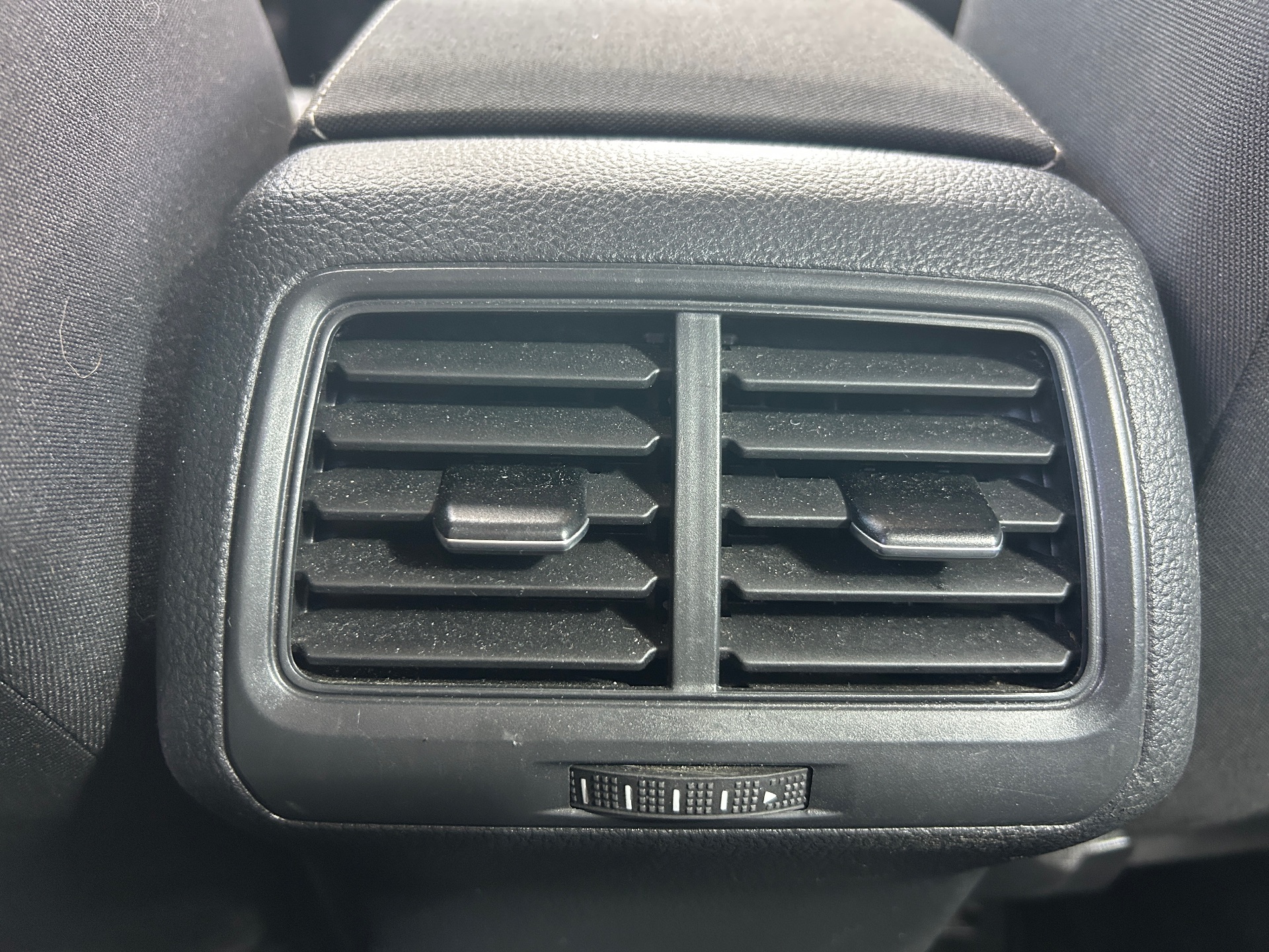 Volkswagen GOLF 7 1,4 TSI 140ch Carat