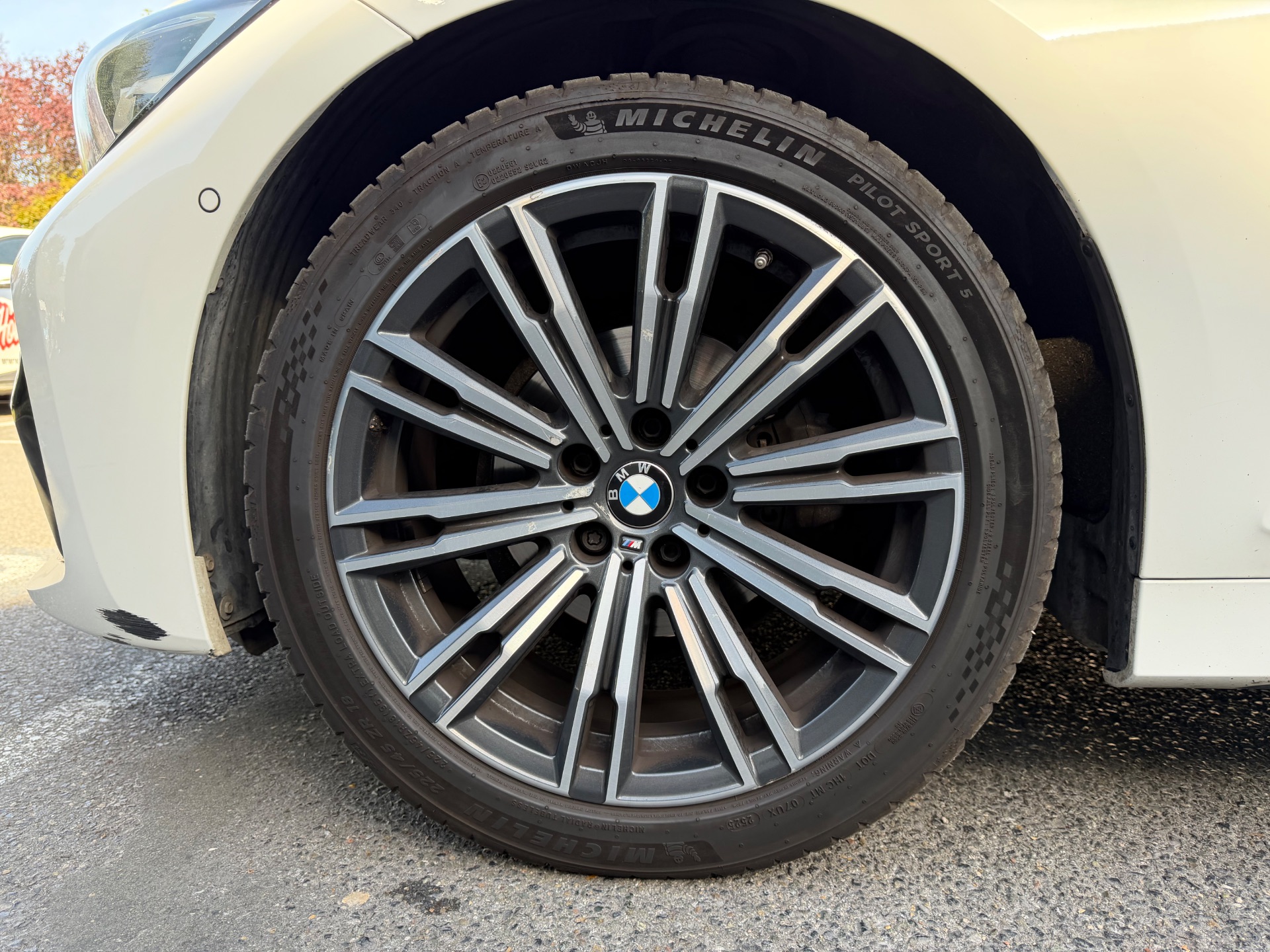 BMW Série 3 318i 2.0 i 16V Steptronic8 156ch M SPORT