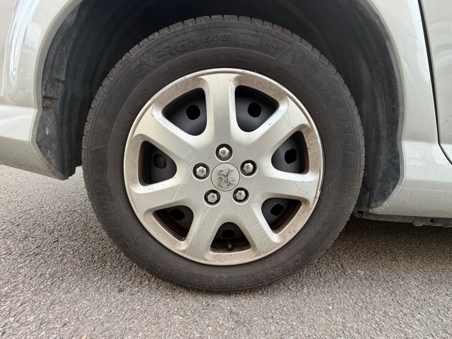 Peugeot 407 1.6 HDI 110ch “Confort Pack”