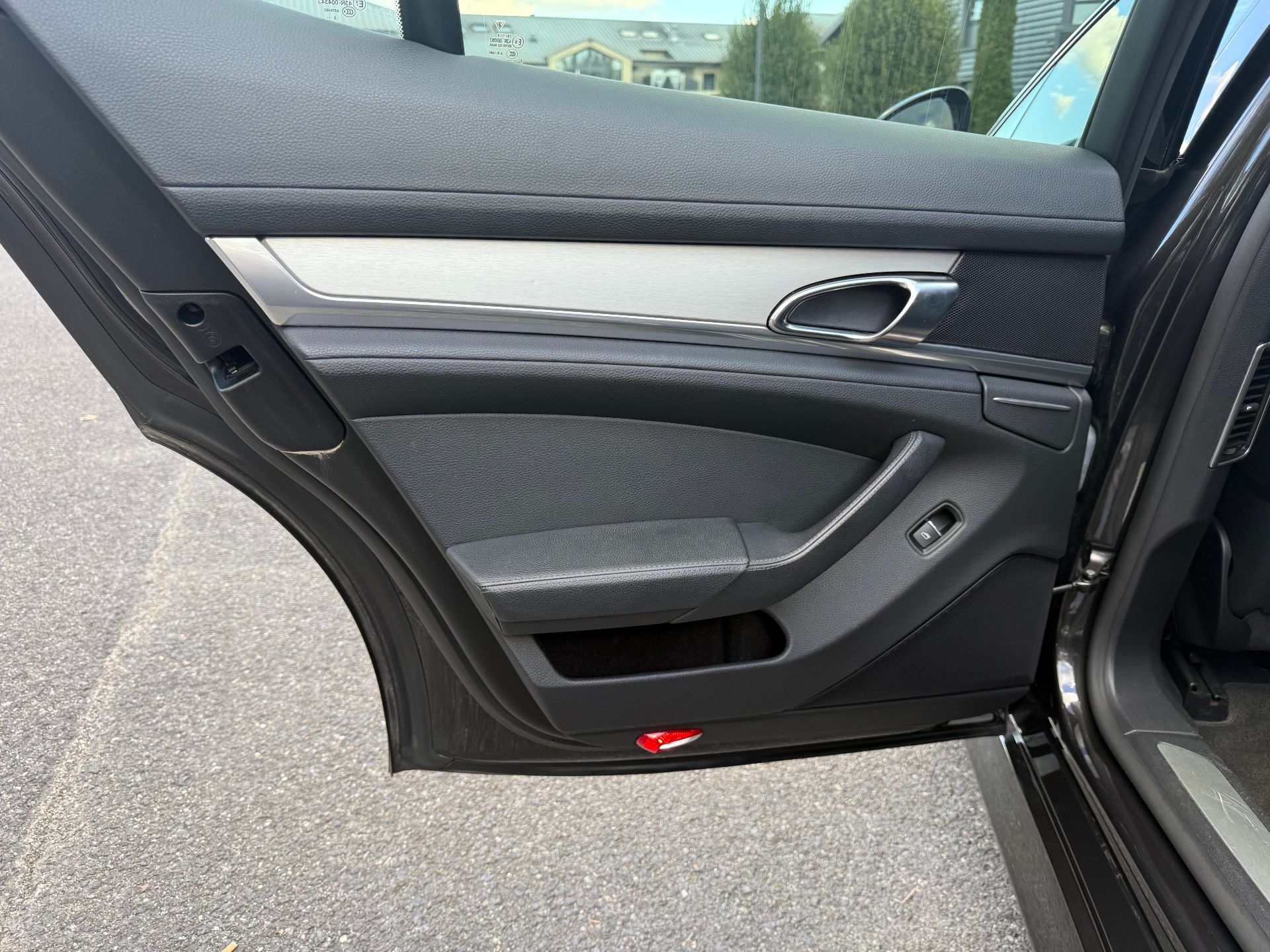 Porsche Panamera 3.6 V6 300ch