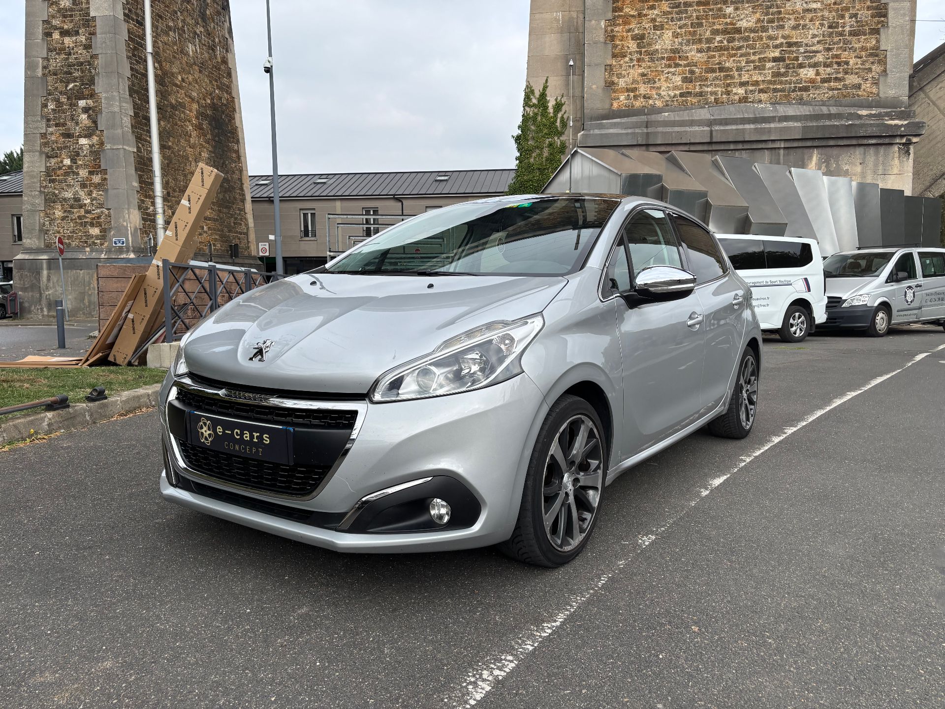 Peugeot 208 1.2 Purtech 110ch Allure