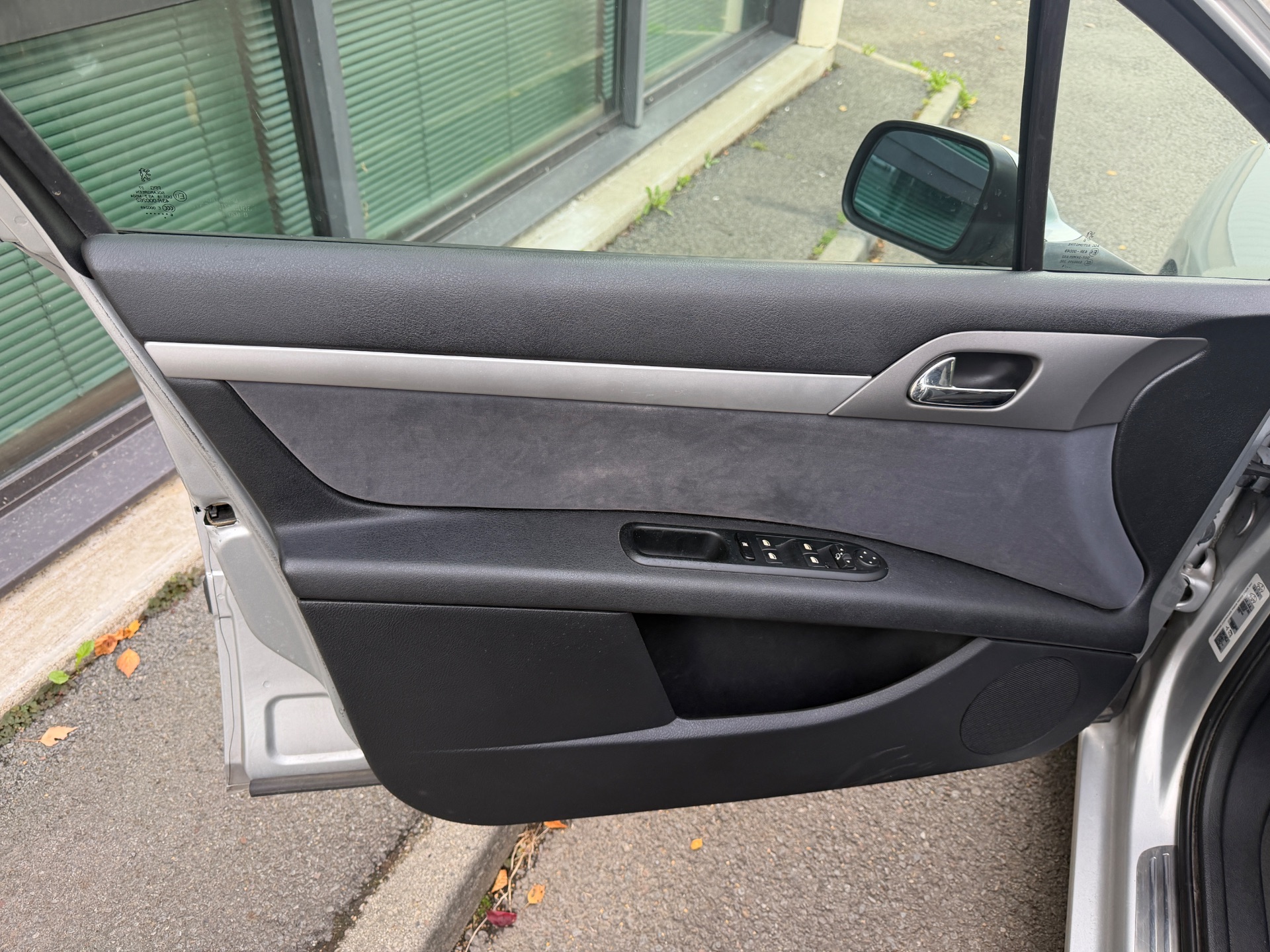 Peugeot 407 1.6 HDI 110ch “Confort Pack”
