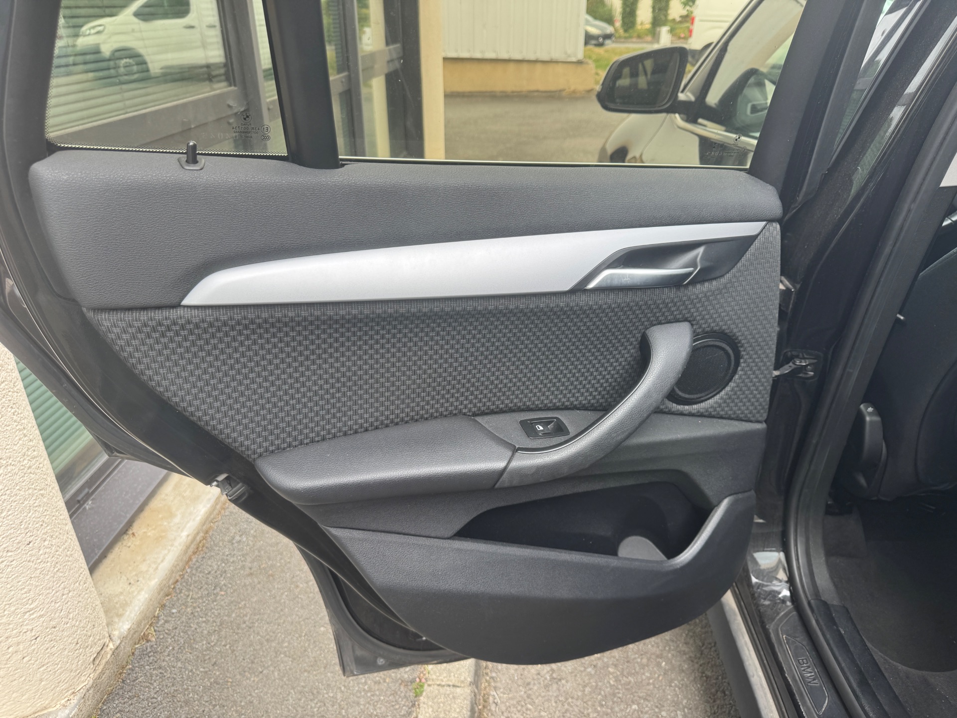 BMW X1 16d 116ch BUSNESS DESIGN