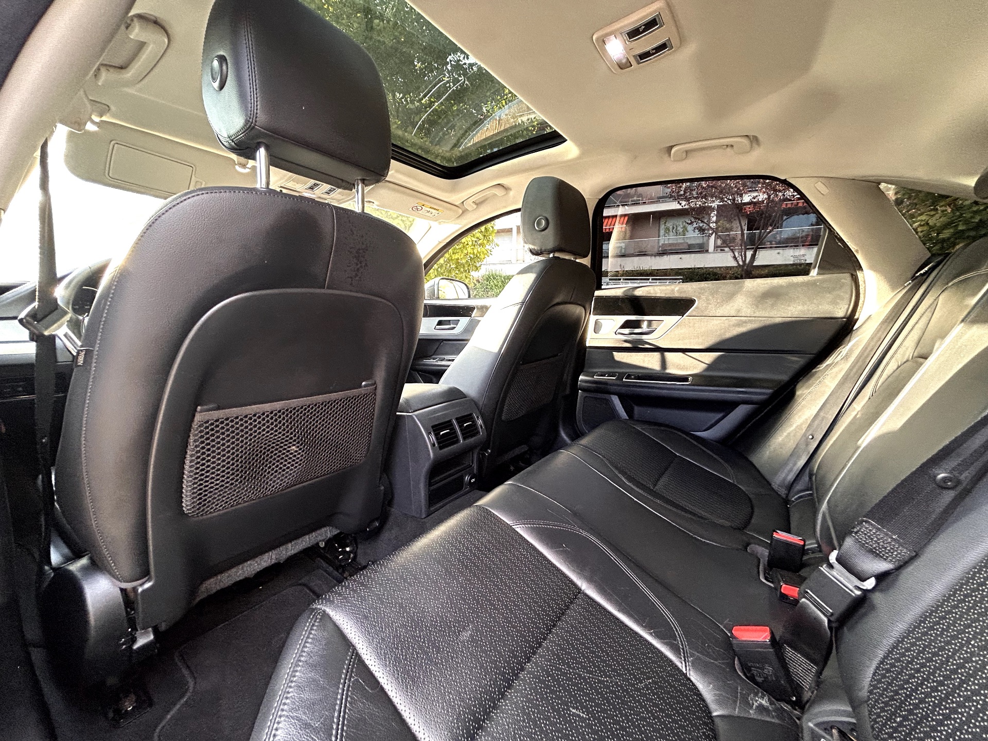 Jaguar XF 2.0 163ch performance buisness