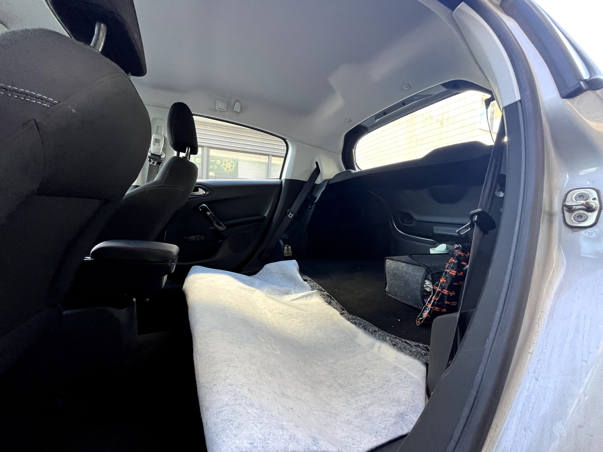 Peugeot 208 1.4L HDi 68ch