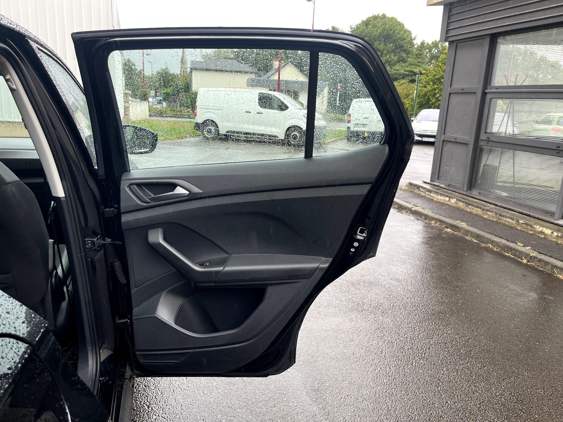 volkswagen T-Cross 110CH 110ch R-Line Tech