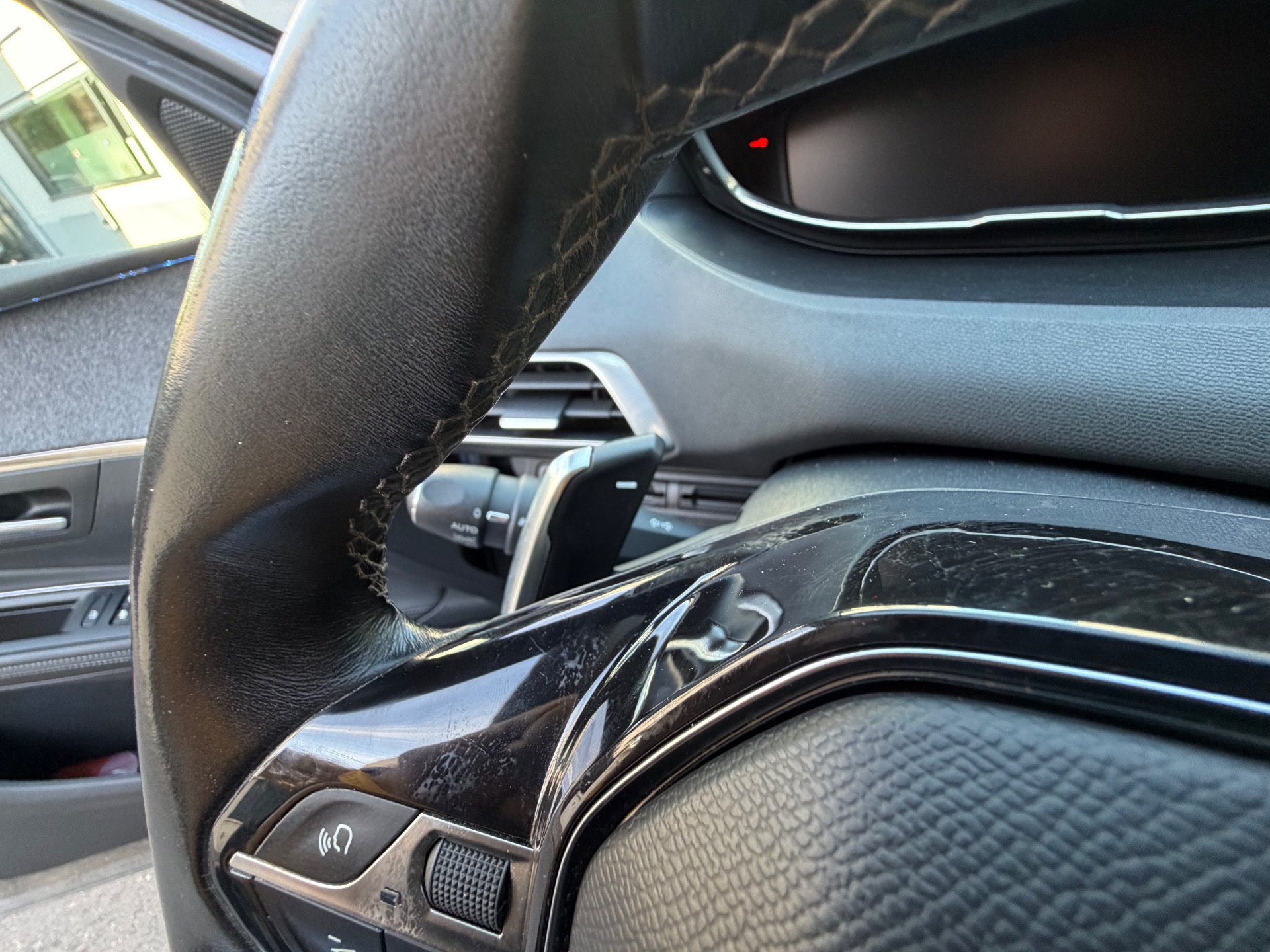 Peugeot 5008 1.6Bluehdi 120ch Allure