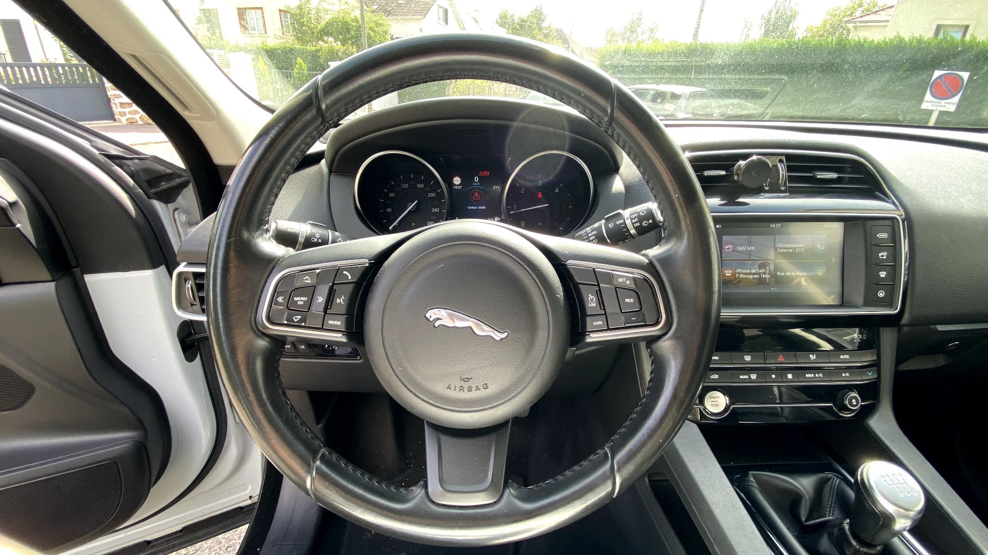 Jaguar F-Pace 2.0D 180ch Pure 4×4