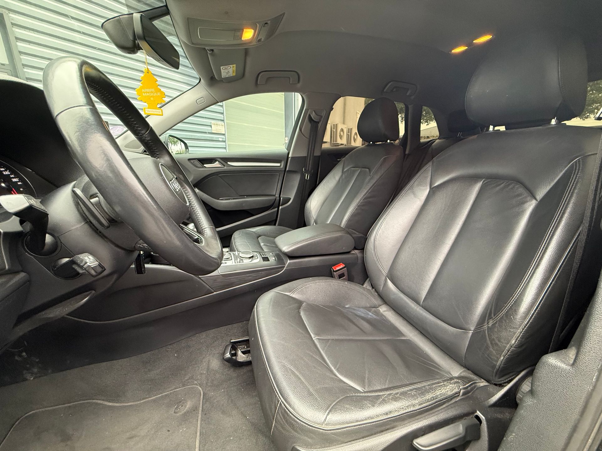 Audi A3 30TFSI 116ch Business line