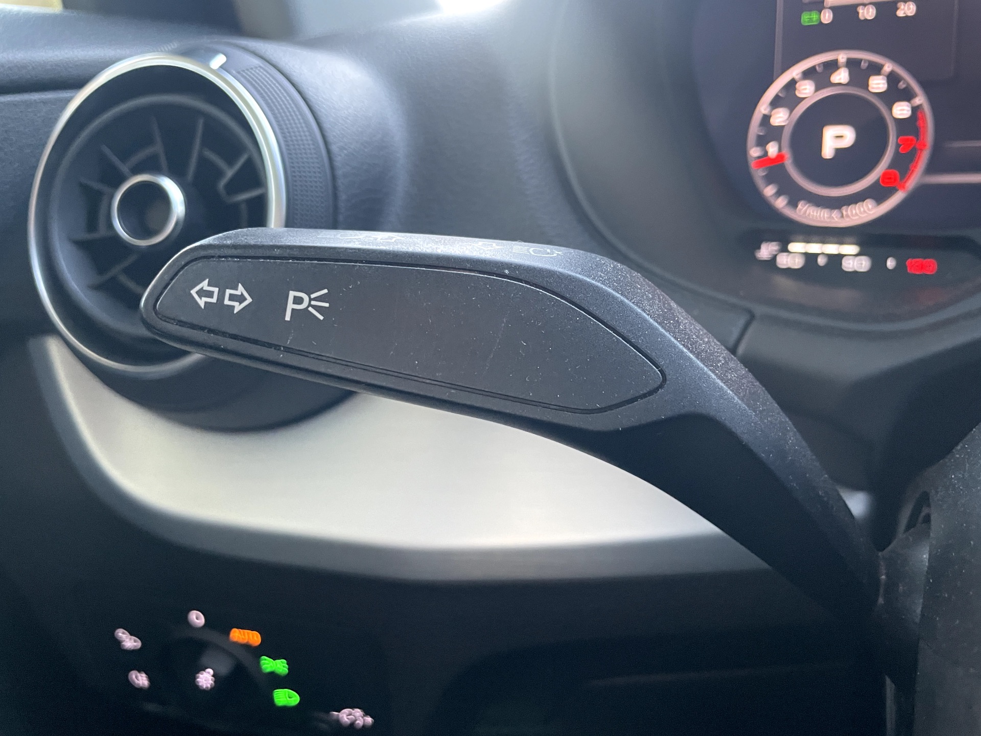 Audi Q2 1.5 TFSI 150ch Business Line