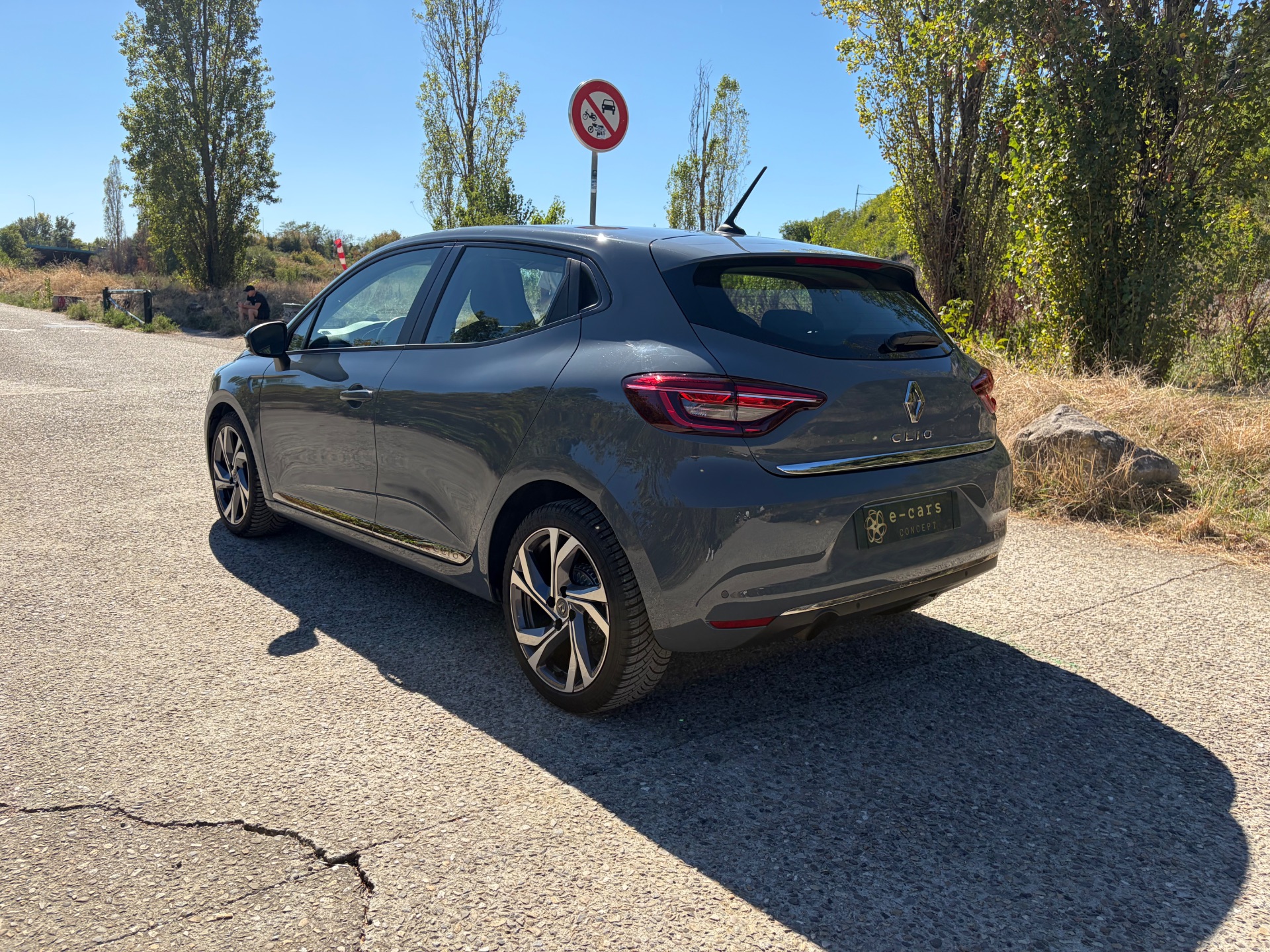 RENAULT CLIO 1,0TCE 100ch BUISNESS