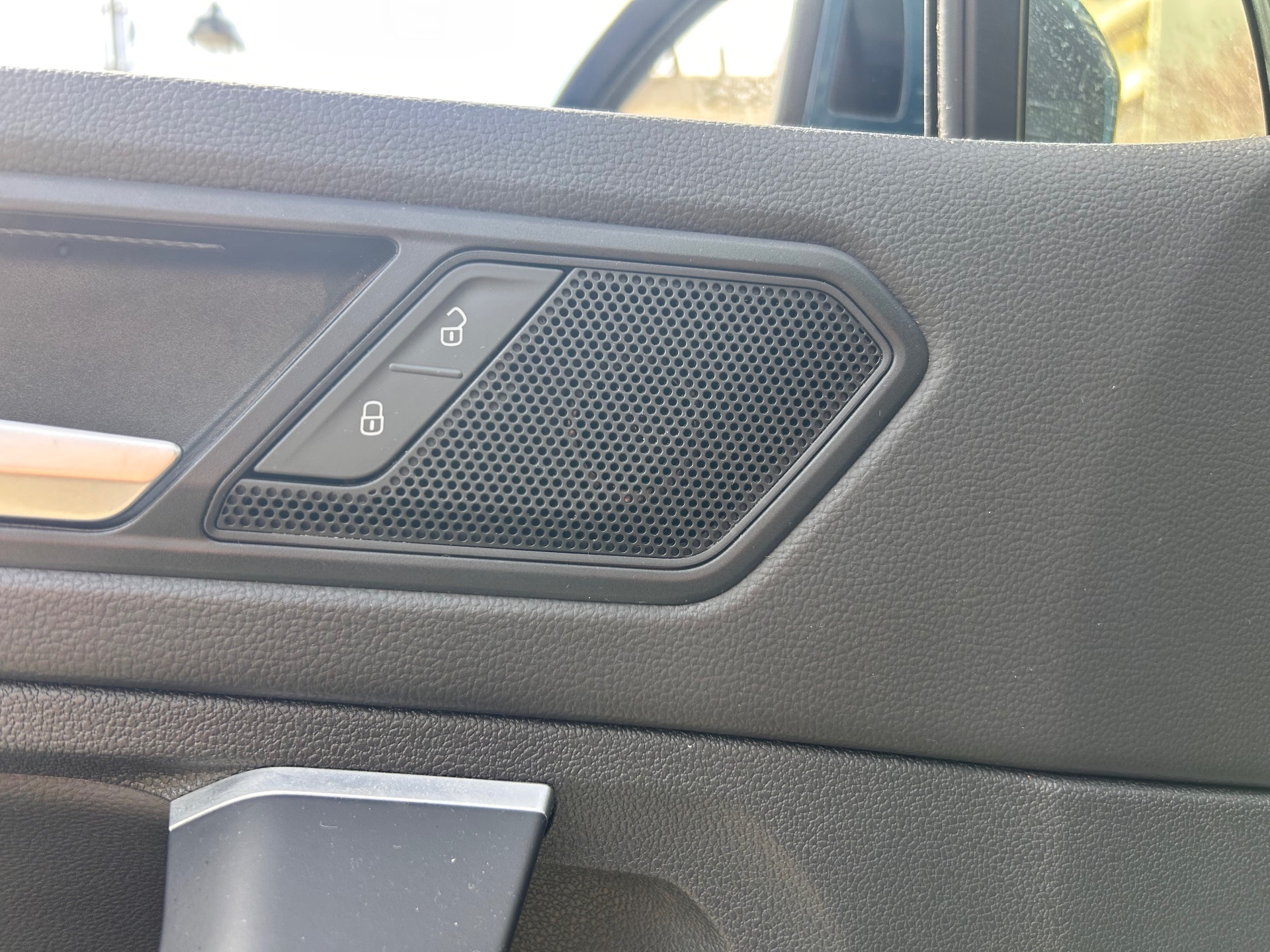 volkwasgen Tiguan 2.0L 150ch R line exclusive