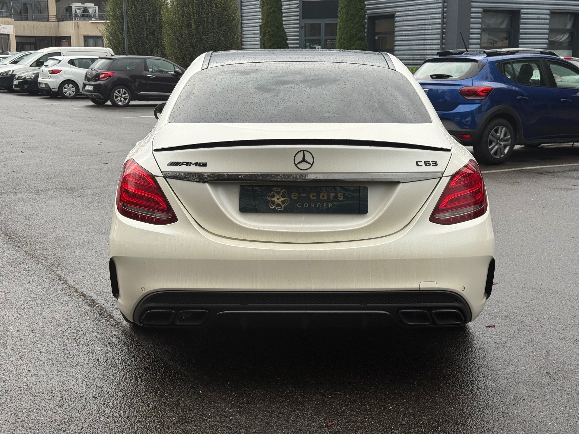 Mercedes-Benz Classe C 4.0 V8 476ch AMG