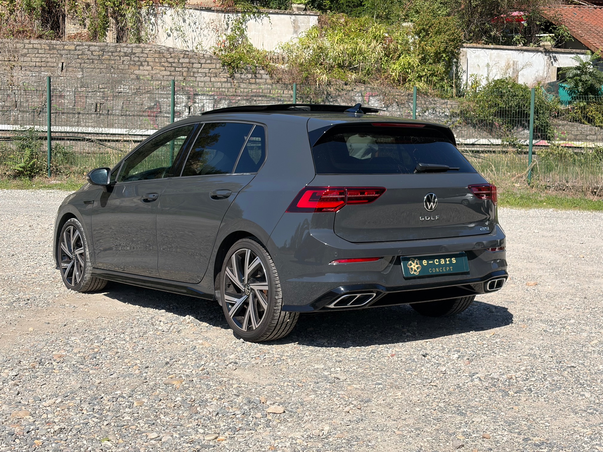 Volkswagen Golf 8 VIII 1,5tsi 150ch R line