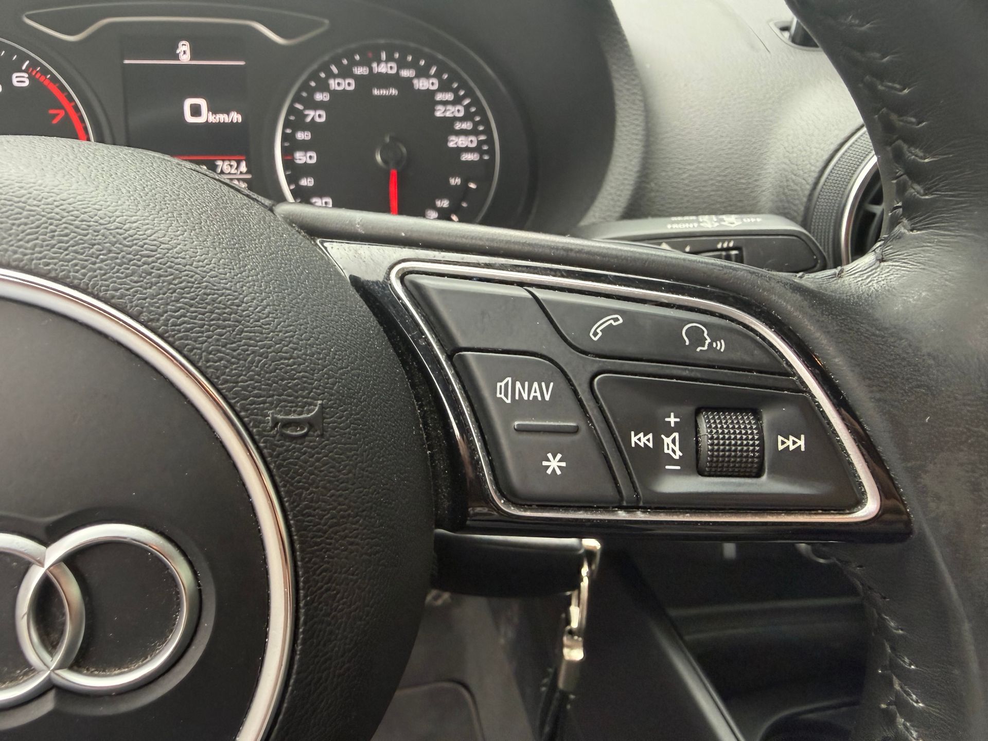 Audi A3 30TFSI 116ch Business line